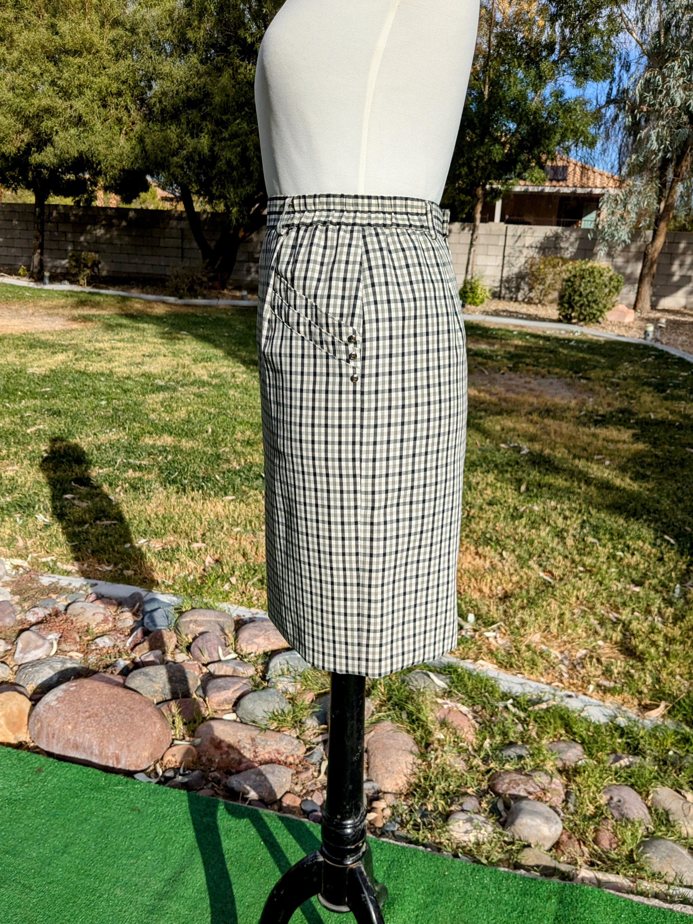 Vintage Sudo Vintage Japanese Ivory Plaid Petite Pockets Midi Skirt Size 25" / US 0 / IT 36 - 5 Thumbnail
