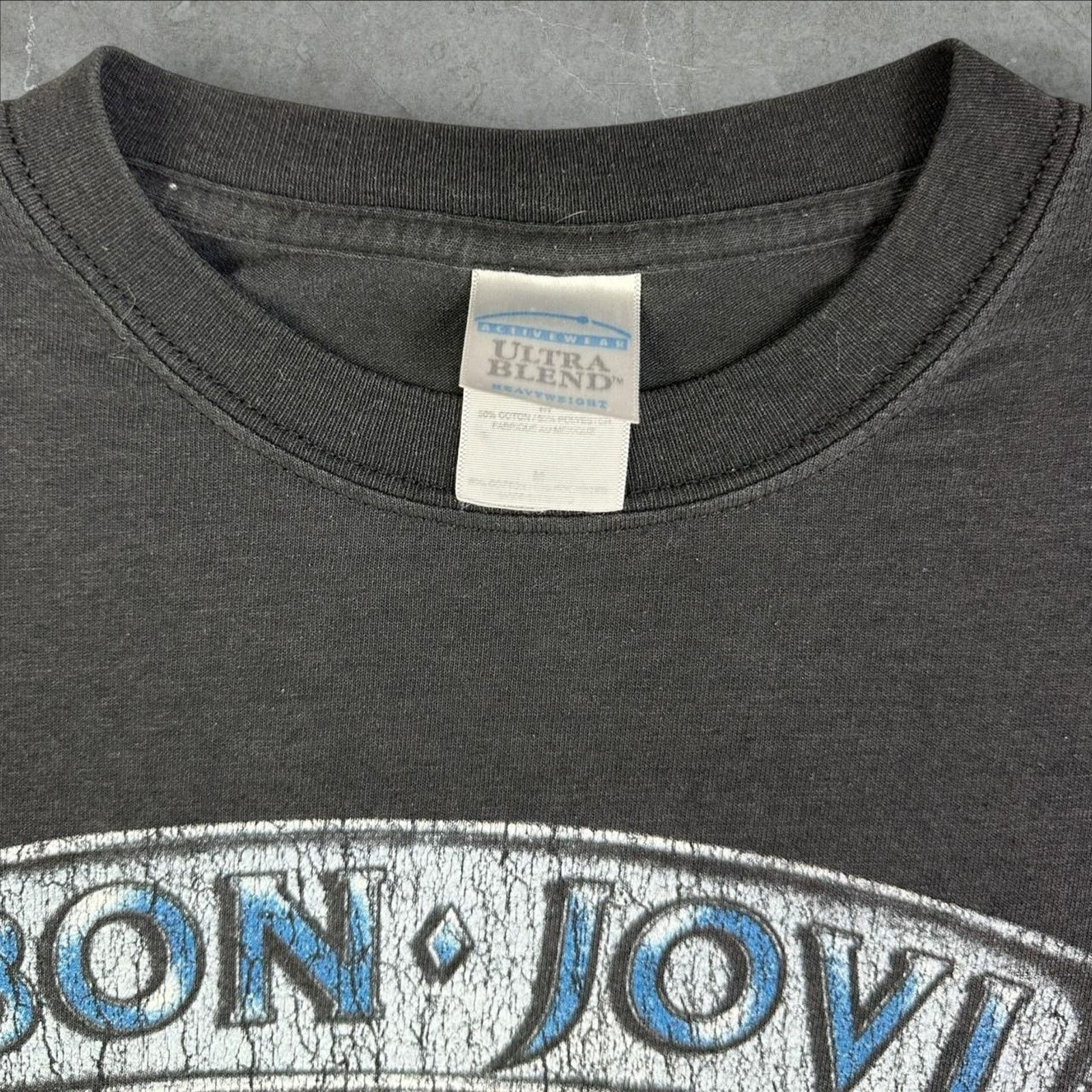 Other Vintage 2003 Bon Jovi Forever Tee Size US M / EU 48-50 / 2 - 2 Thumbnail