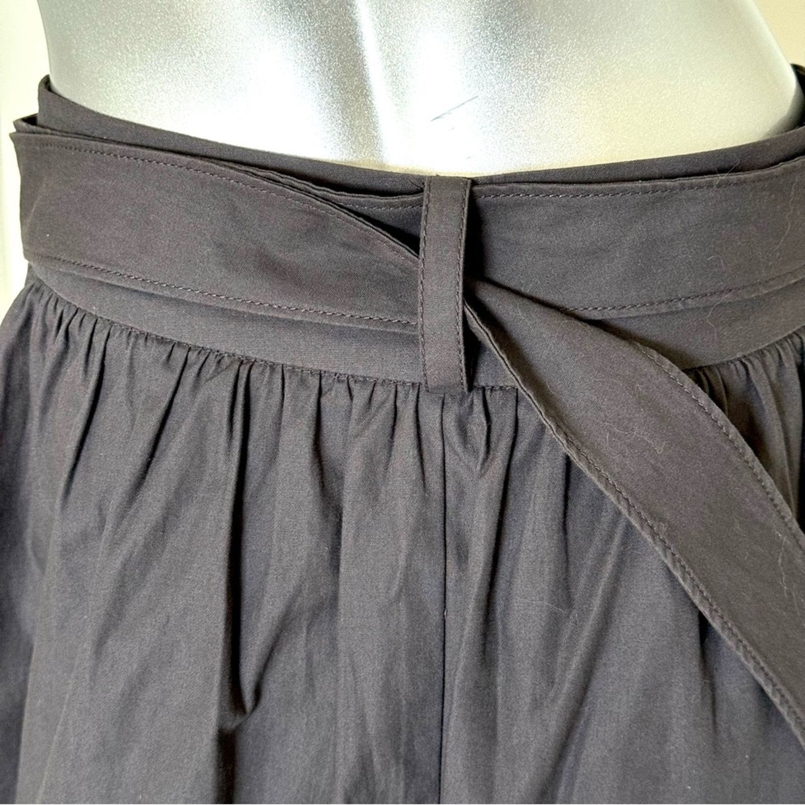 Armani Exchange ARMANI EXCHANGE Grey Mini Skirt, Size 0 Size 25" / US 0 / IT 36 - 3 Thumbnail