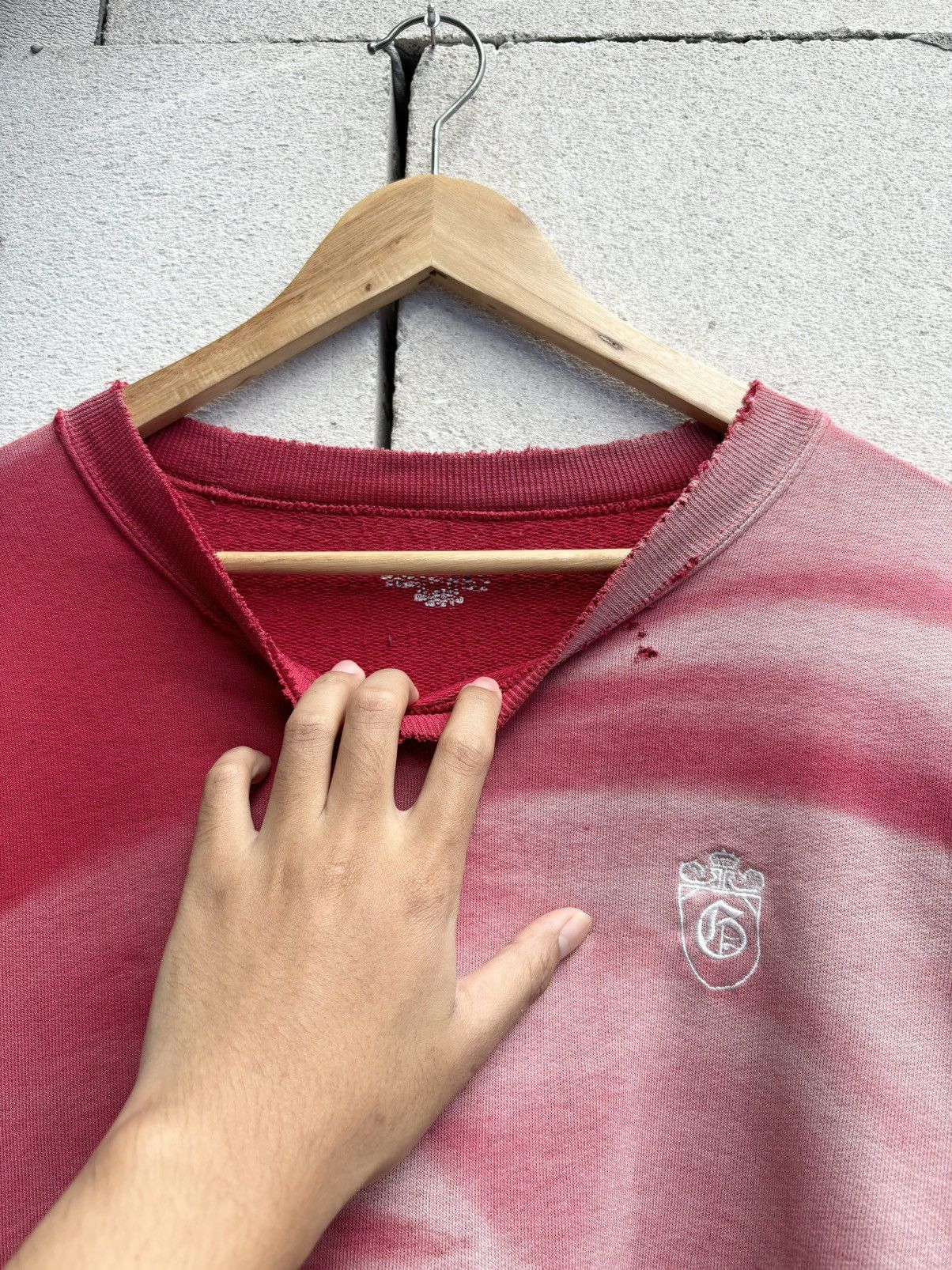 Vintage Distressed Thrashed Red Faded Sweatshirt ERD Boxy Size US XL / EU 56 / 4 - 2 Thumbnail