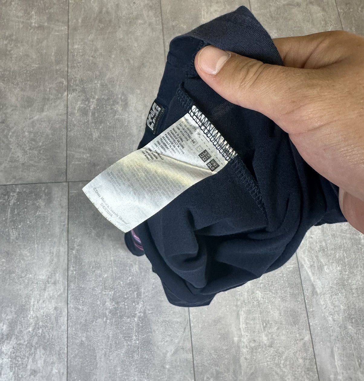 Japanese Brand × Uniqlo × Vintage Men’s Uniqlo overprint Japanese tee Size US M / EU 48-50 / 2 - 7 Thumbnail