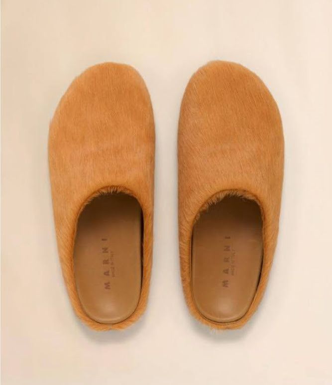 Marni o1w1db10326 Fussbett Calf-Hair Slippers in Orange Size US 12 / EU 45 - 1 Thumbnail