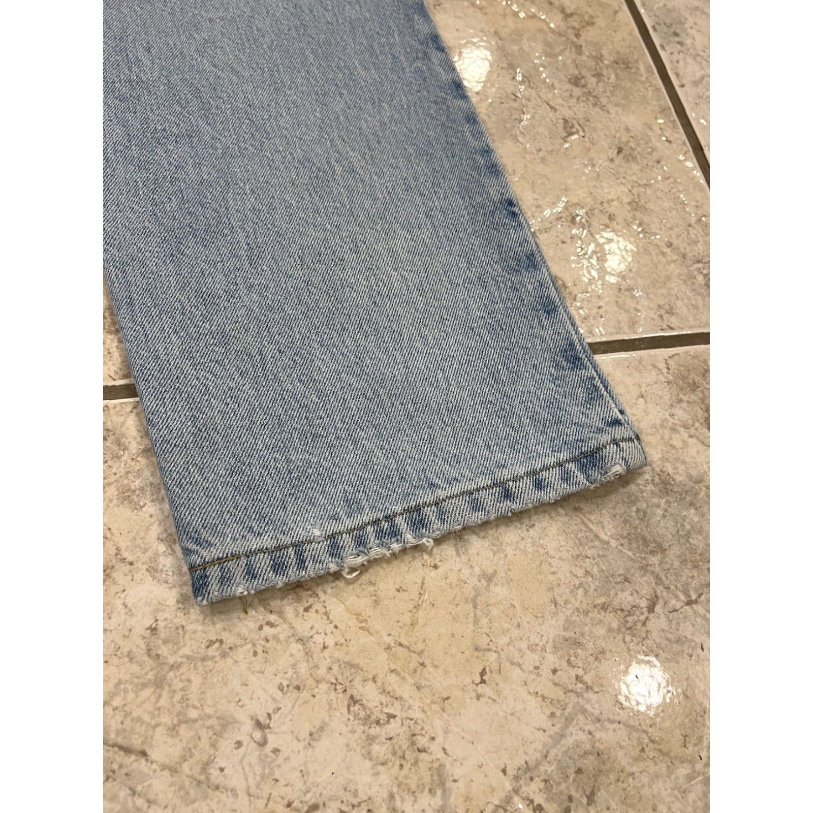 Lee VINTAGE LEE Jeans Distressed Light Wash 32X32 100% Cotton Straight Mens Jeans 90s Y2K Size US 32 / EU 48 - 4 Thumbnail