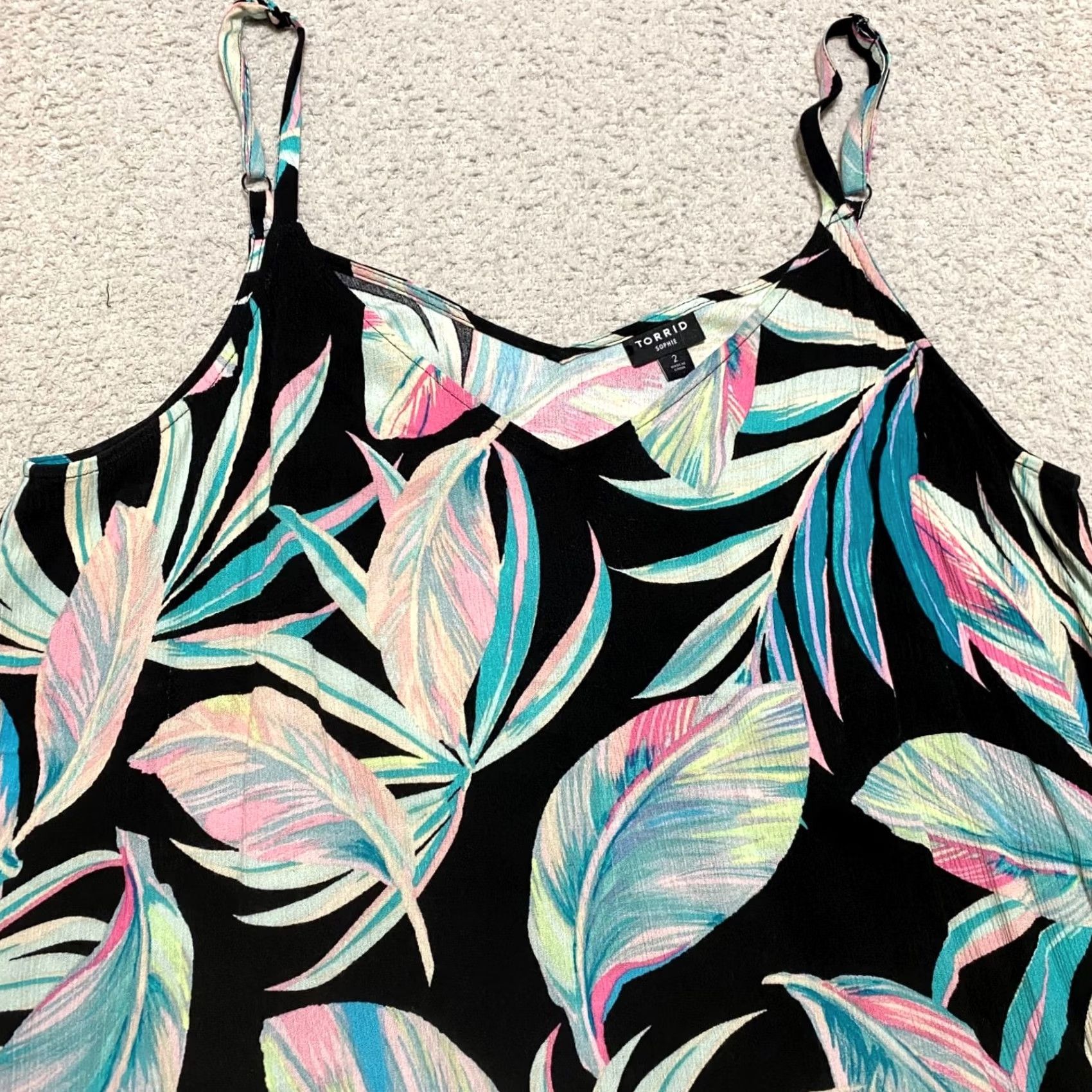 Torrid Torrid Sophie Tank Plus 2X Multicolor Floral Camisole Sleeveless Spaghetti Strap Shirt Womens Size XXL / US 16-18 / IT 52-54 - 5 Thumbnail