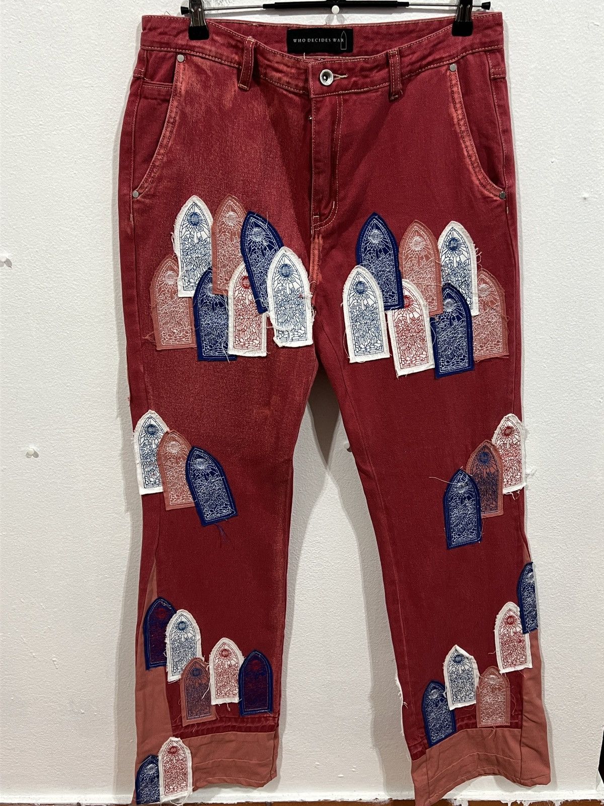 Who Decides War Who Decides War Patched Arch Carpenter Red Jeans Size US 32 / EU 48 - 1 Thumbnail