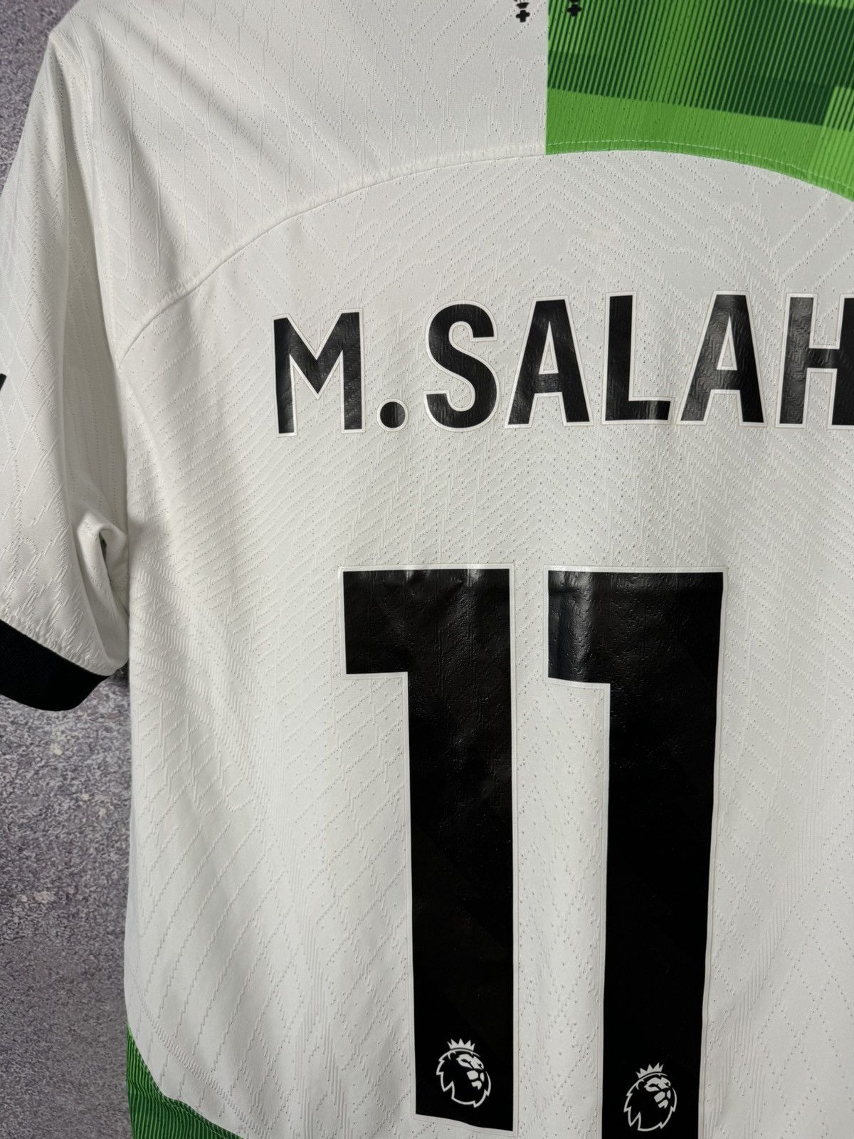 Nike M.SALAH Liverpool 2023/24 Away Nike DrifitADV Soccer Jersey Size US S / EU 44-46 / 1 - 17 Thumbnail