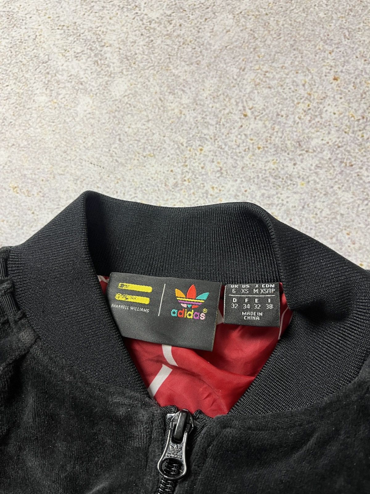 Adidas × Pharrell DDP Adidas X Pharrell Williams Zip Hoodie Velour Human Race Size XS / US 0-2 / IT 36-38 - 7 Thumbnail