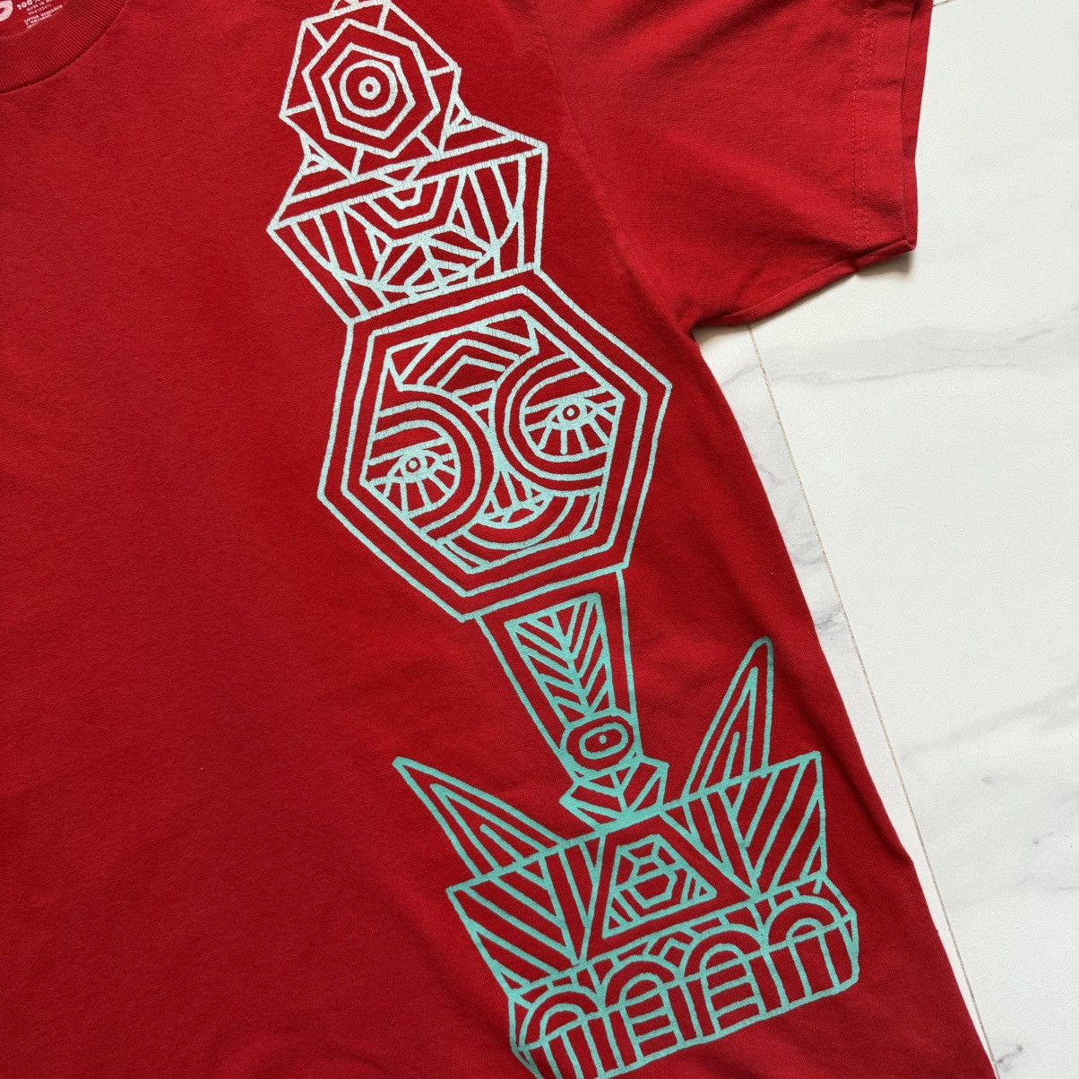 LRG × Vintage Vintage Y2K LRG Tribal T-Shirt Size US XL / EU 56 / 4 - 4 Thumbnail