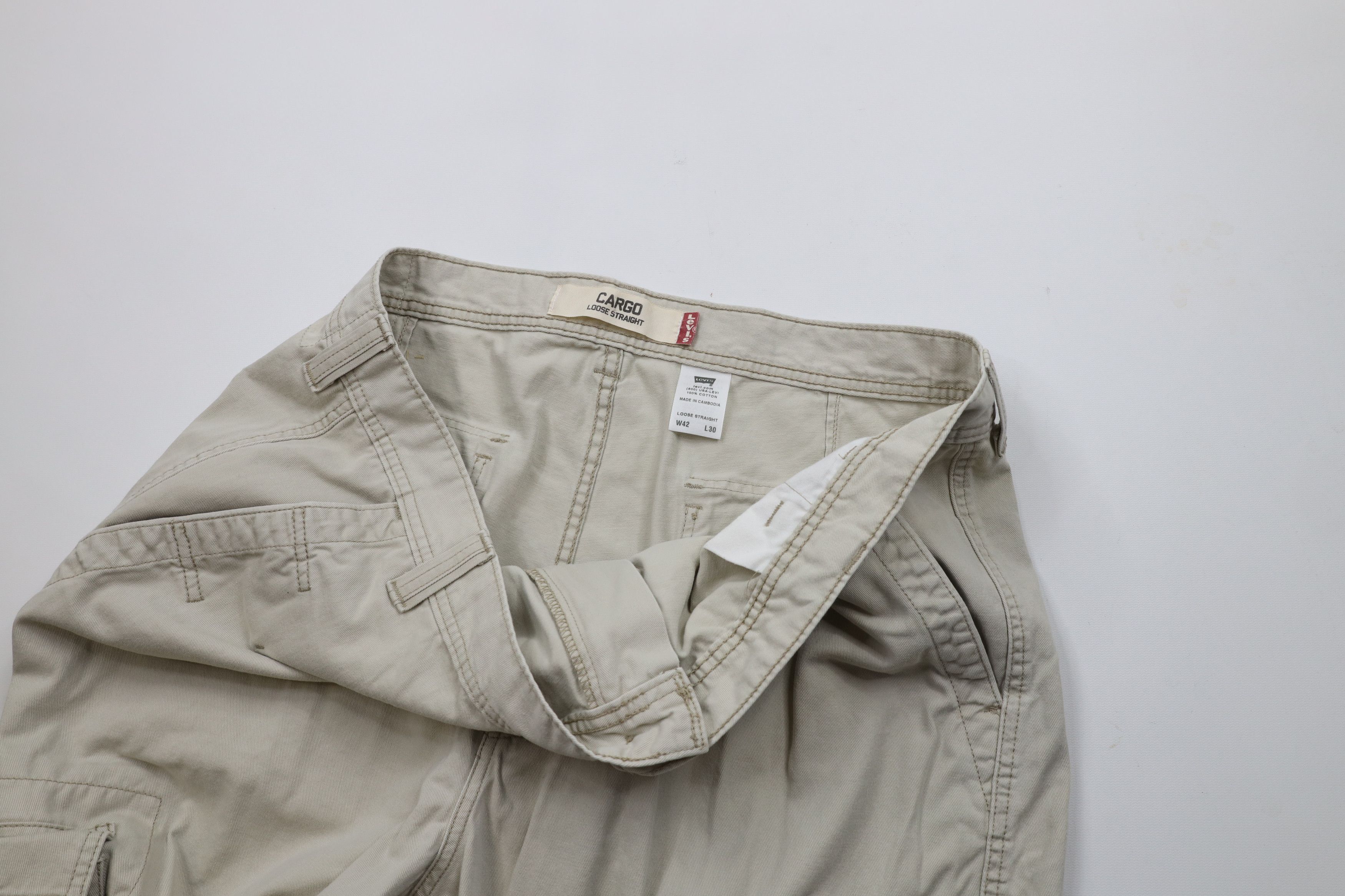 Levi's × Vintage Vintage Y2K 2005 Levis Loose Straight Wide Leg Cargo Pants Size US 42 / EU 58 - 7 Thumbnail