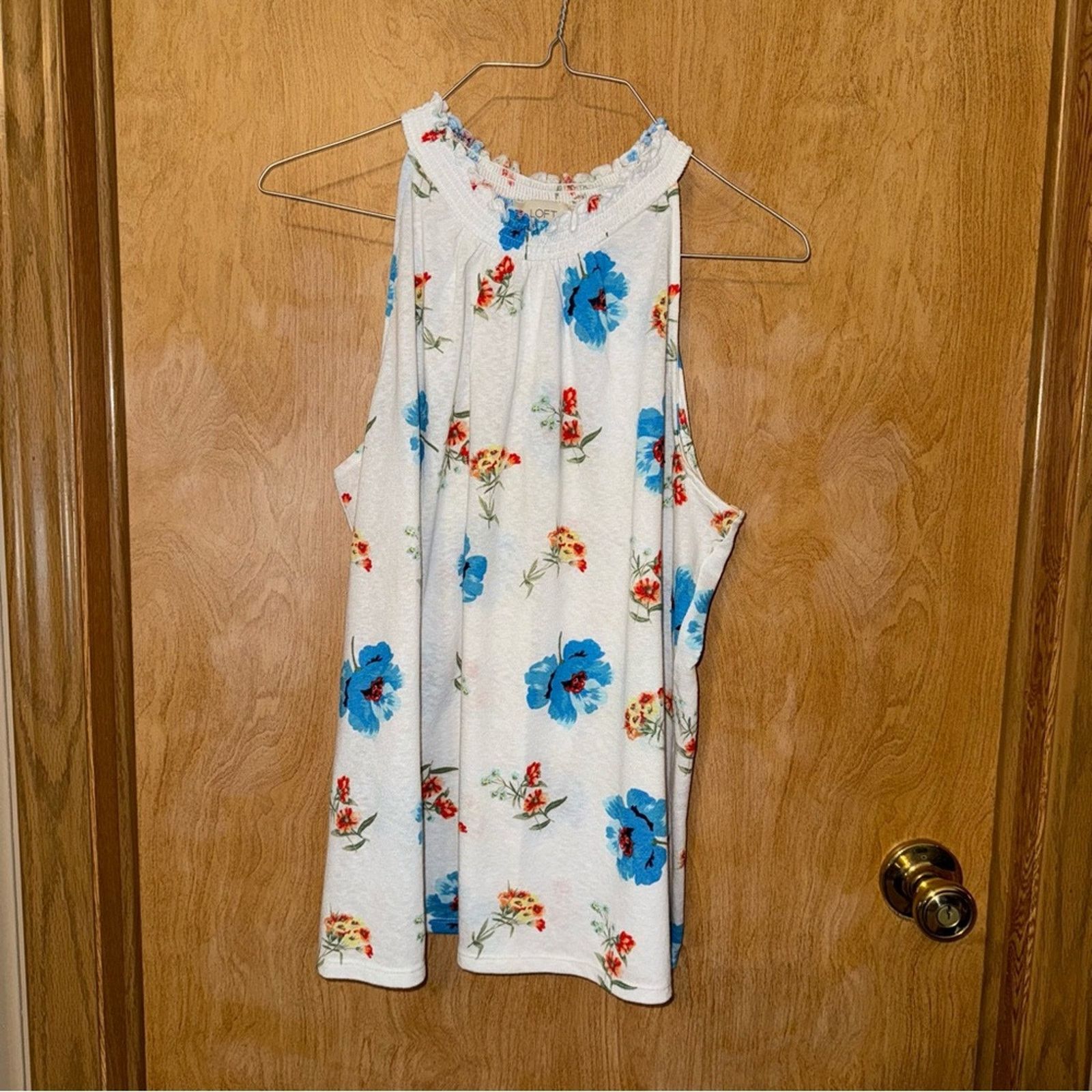 Loft Loft Halter Tank White and Blue Floral Print Size Large Size L / US 10 / IT 46 - 2 Thumbnail