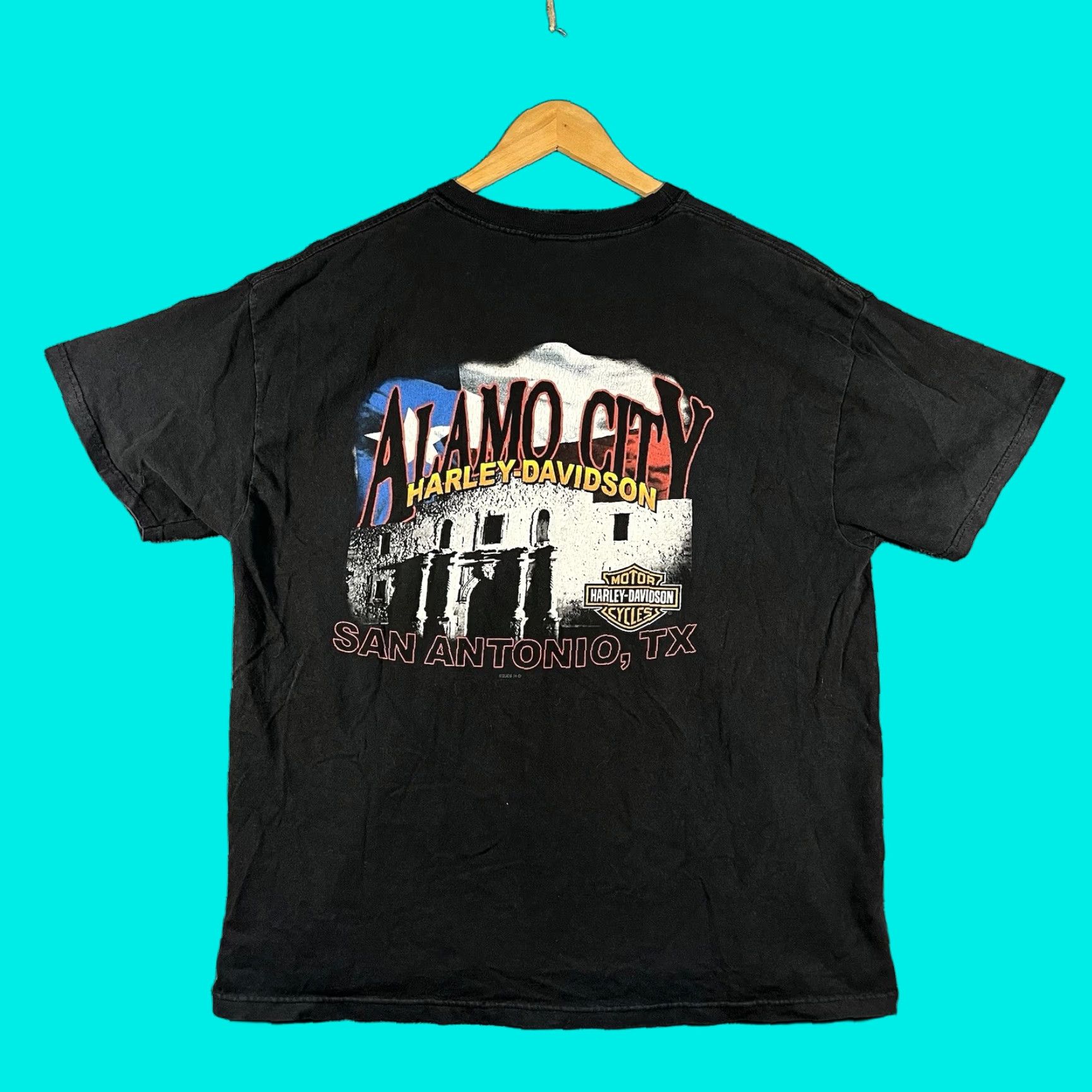 Harley Davidson VINTAGE Harley-Davidson Biker Graphic T-Shirt XL Black 2006 Alamo City San Antonio Mens Size US XL / EU 56 / 4 - 1 Thumbnail