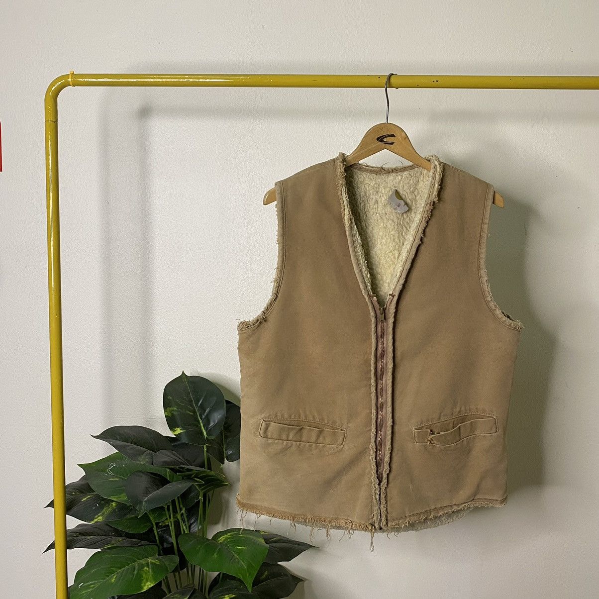 Carhartt × Vintage 1970s Carhartt Scovill Zipper Duck Canvas Shepherd Vest Size US M / EU 48-50 / 2 - 1 Thumbnail