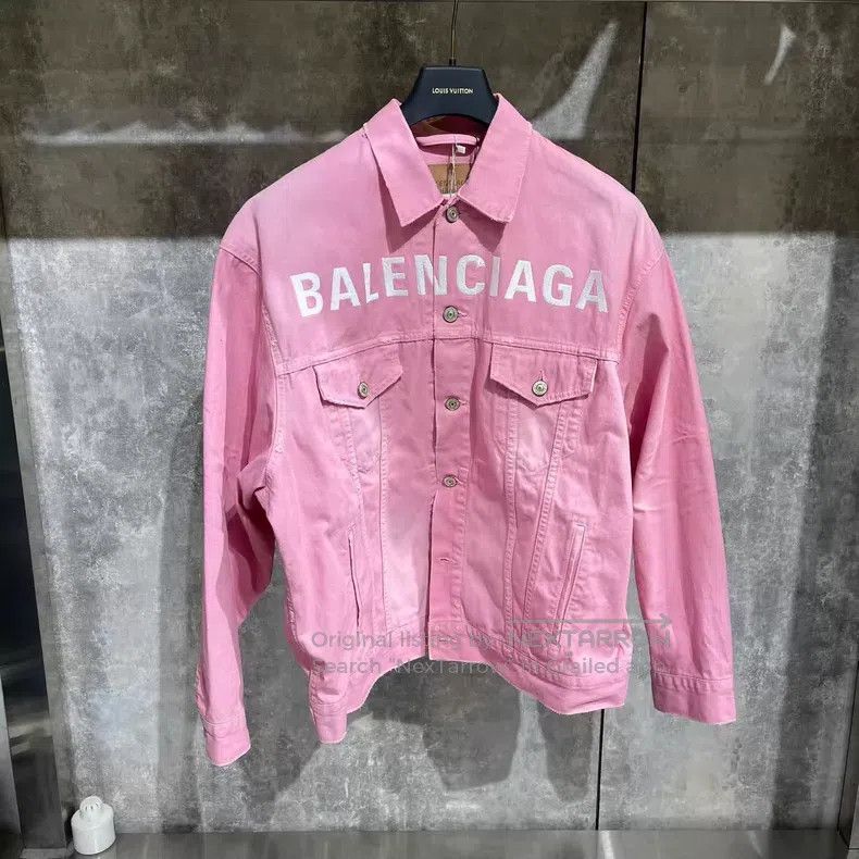 Balenciaga Balenciaga White Letter Logo Denim Jacket Size XS / US 0-2 / IT 36-38 - 1 Thumbnail