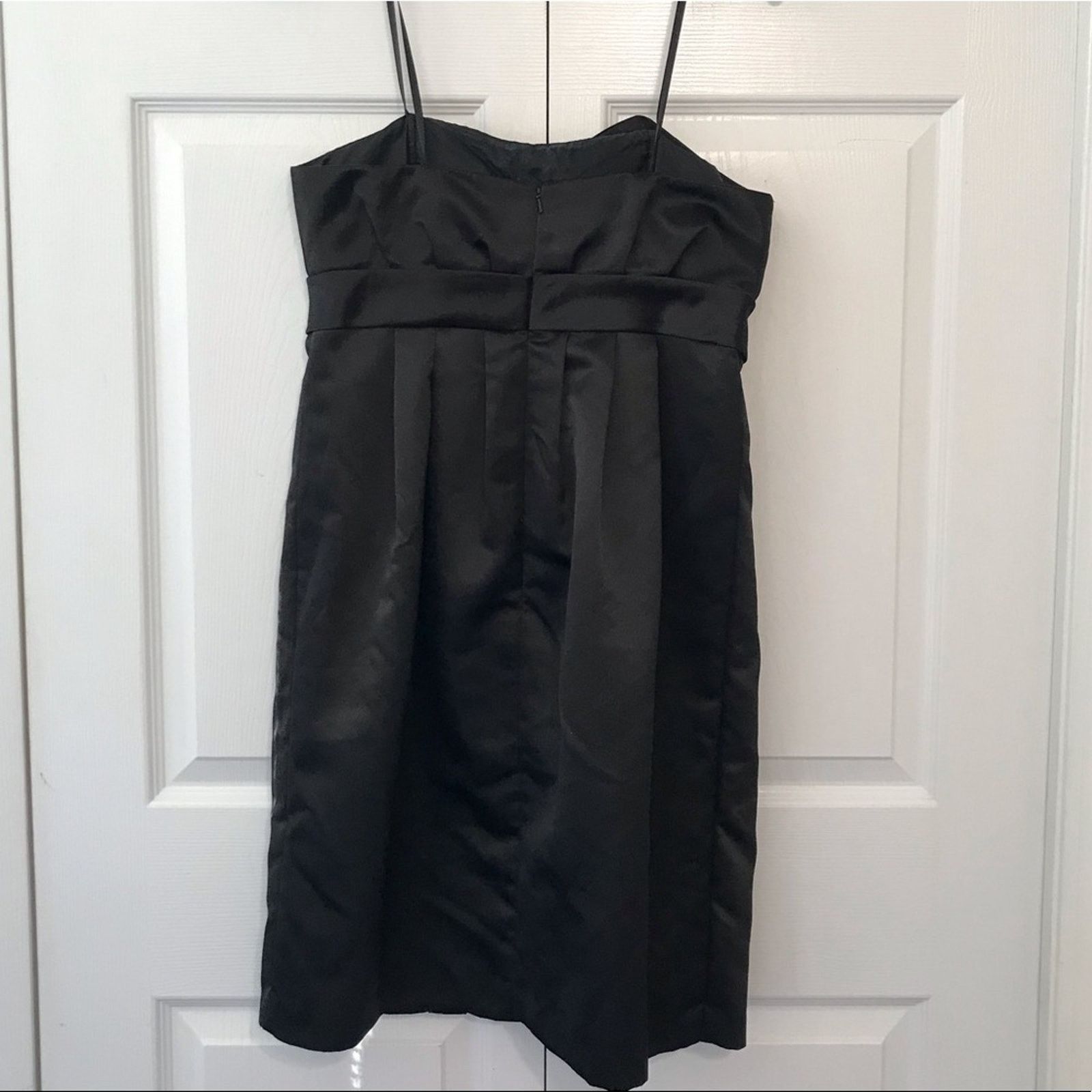 Bcbgmaxazria BCBG Paris black satin cocktail dress Size 10 Size L / US 10 / IT 46 - 5 Thumbnail
