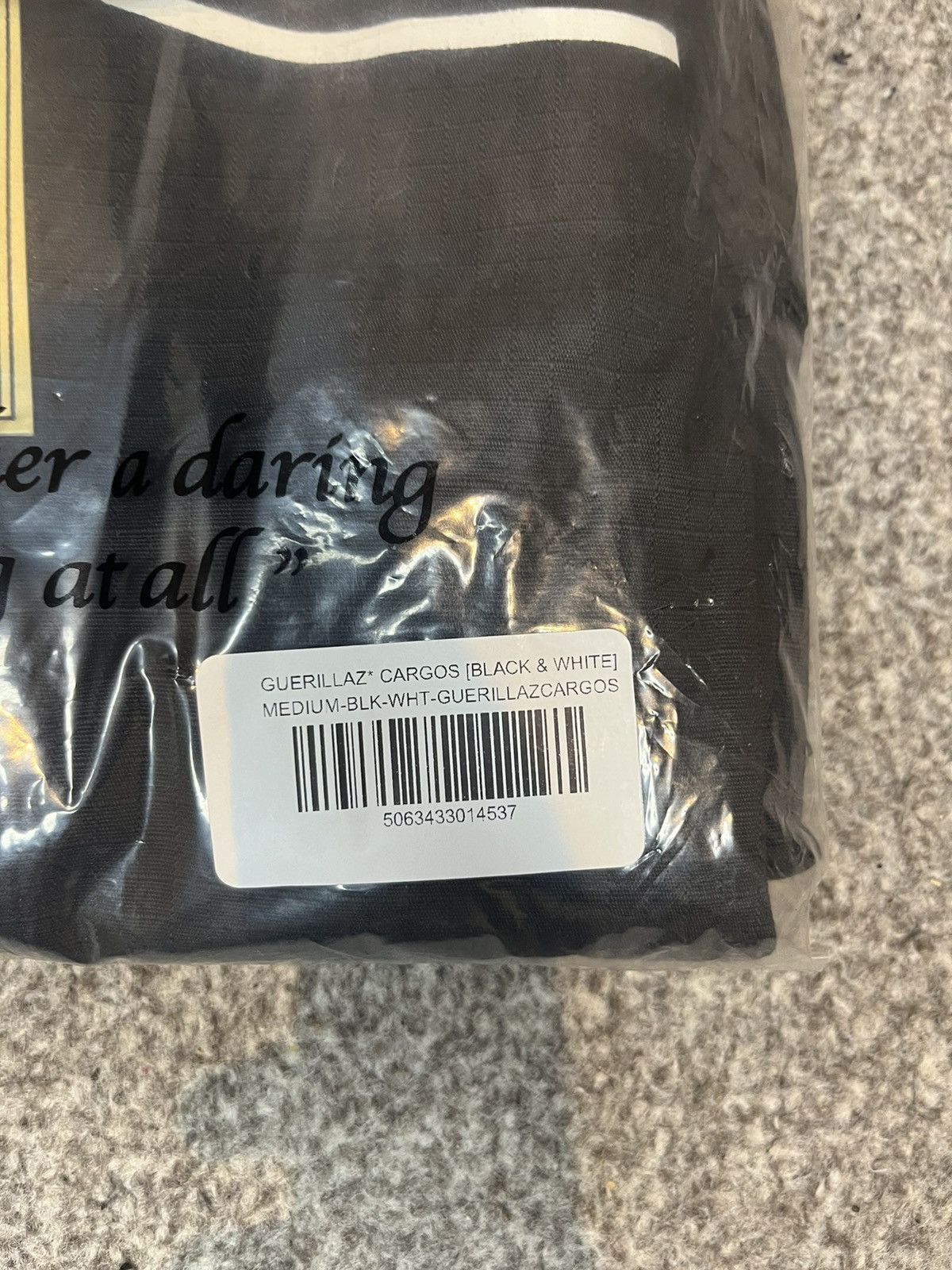 Other Corteiz alcatraz cargo trouser - black / white Size US 32 / EU 48 - 15 Thumbnail
