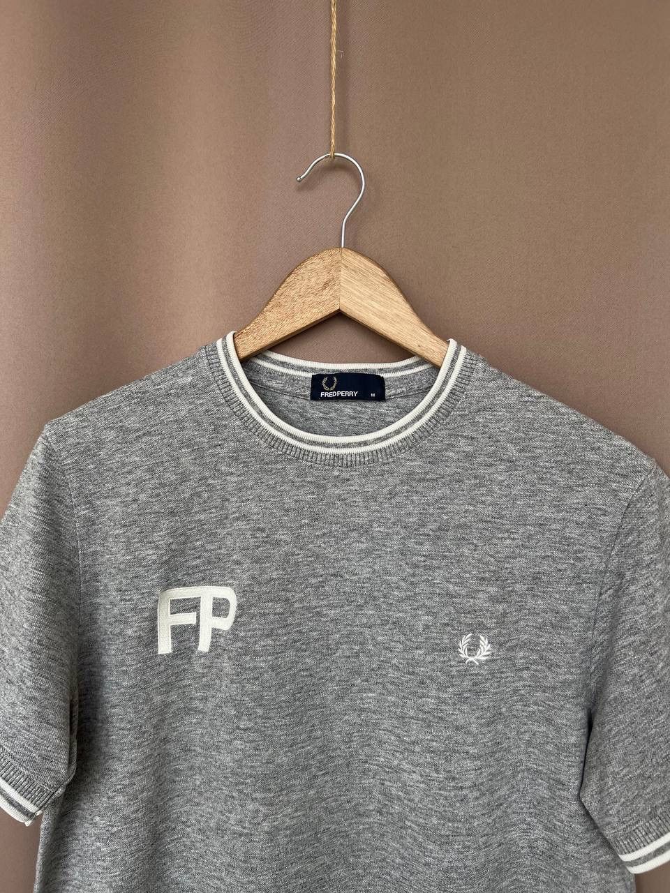 Fred Perry Fred Perry FP Embroidered Logo T-Shirt Men's Size M Size US M / EU 48-50 / 2 - 2 Thumbnail