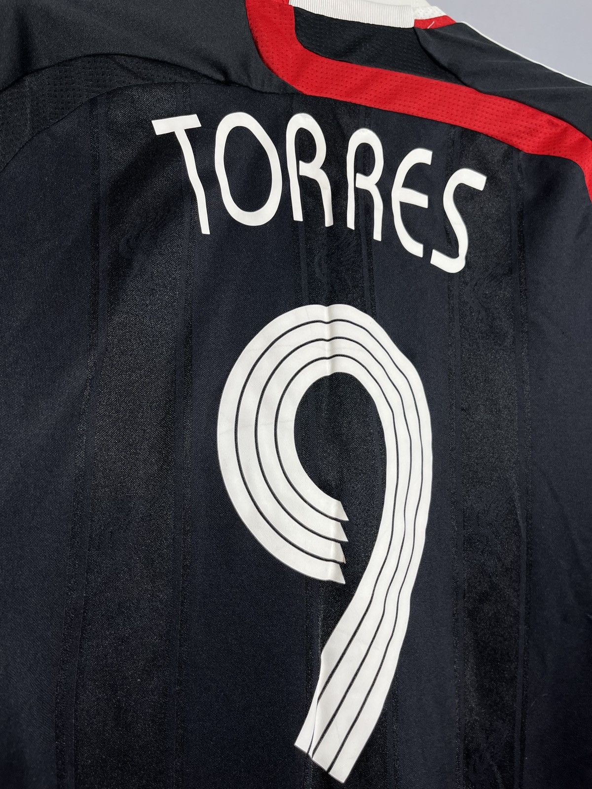 Adidas Fernando Torres #9 LIVERPOOL shirt ADIDAS 2007-2008 adult Size US L / EU 52-54 / 3 - 6 Thumbnail