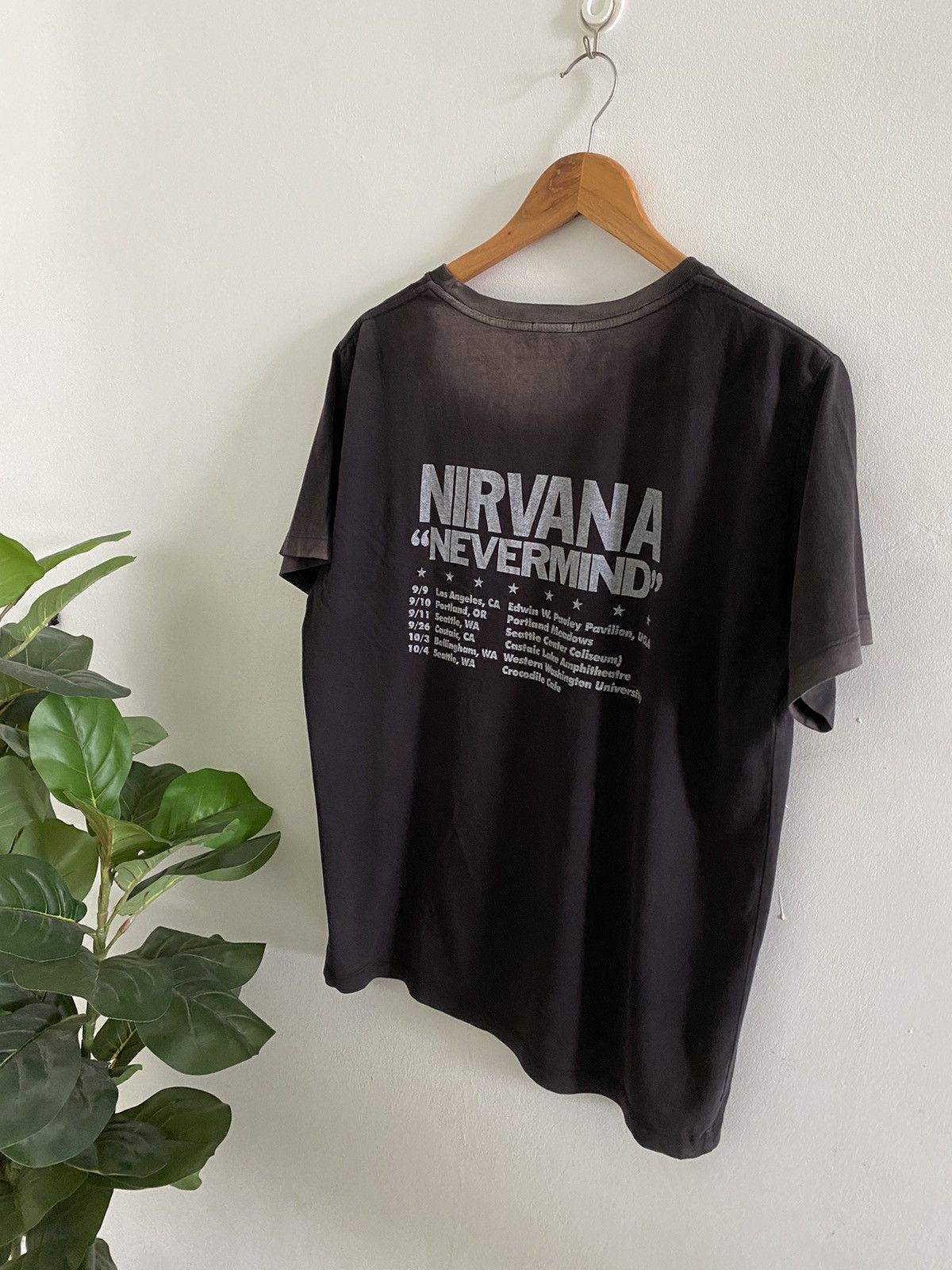 Vintage VTG Nirvana Shirt "Nevermind" Sun Faded rare Size US XL / EU 56 / 4 - 7 Thumbnail