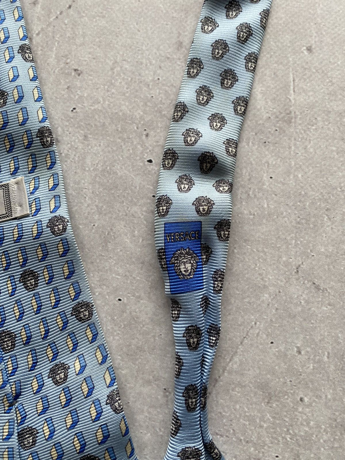 Designer Vintage 90s Gianni Versace Silk Neck Tie Made in Italy USA Size ONE SIZE - 12 Thumbnail