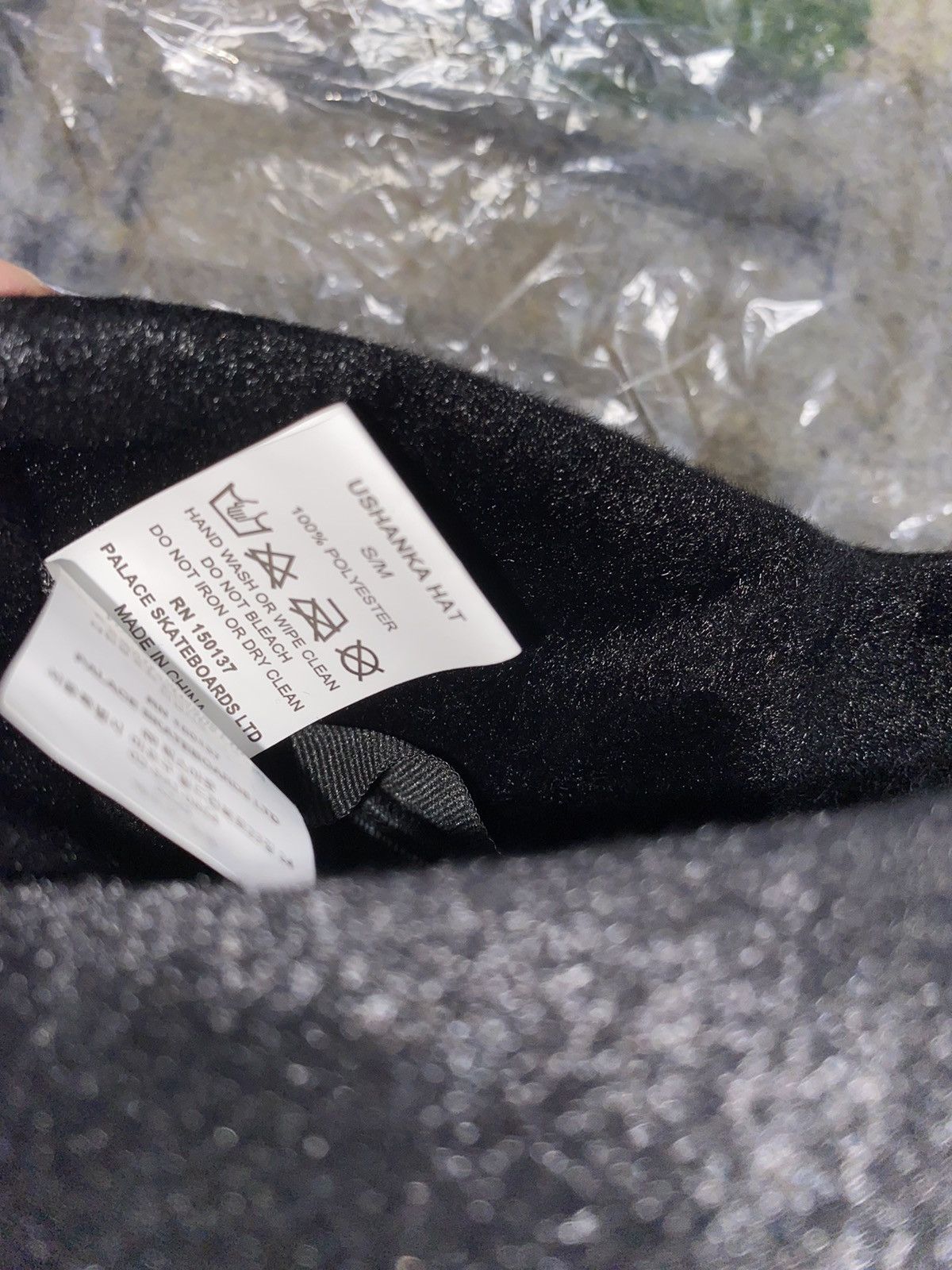 Palace Palace Ushanka Hat Black (SMALL/MEDIUM) Size ONE SIZE - 4 Thumbnail