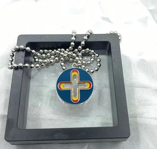 Other Cross Round Pendant Necklace Size ONE SIZE - 4 Thumbnail