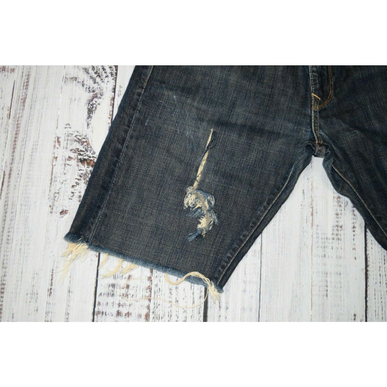 Levi's Levi's Capital E Jeans Shorts Cutoff Matchstick Slim Straight USA Made Size 32 Blue Denim Cotton Men Slim Inseam 11in 32x11 Size US 32 / EU 48 - 4 Thumbnail
