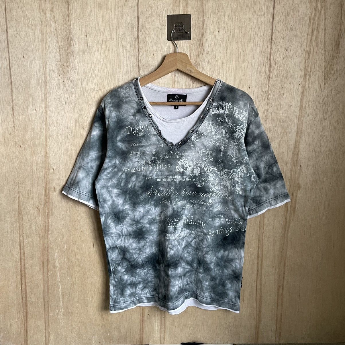If Six Was Nine SICK JAPANESE GOTHIC WESTERN ROCK SHORTLEEVE DOUBLE LAYER Size US L / EU 52-54 / 3 - 1 Thumbnail