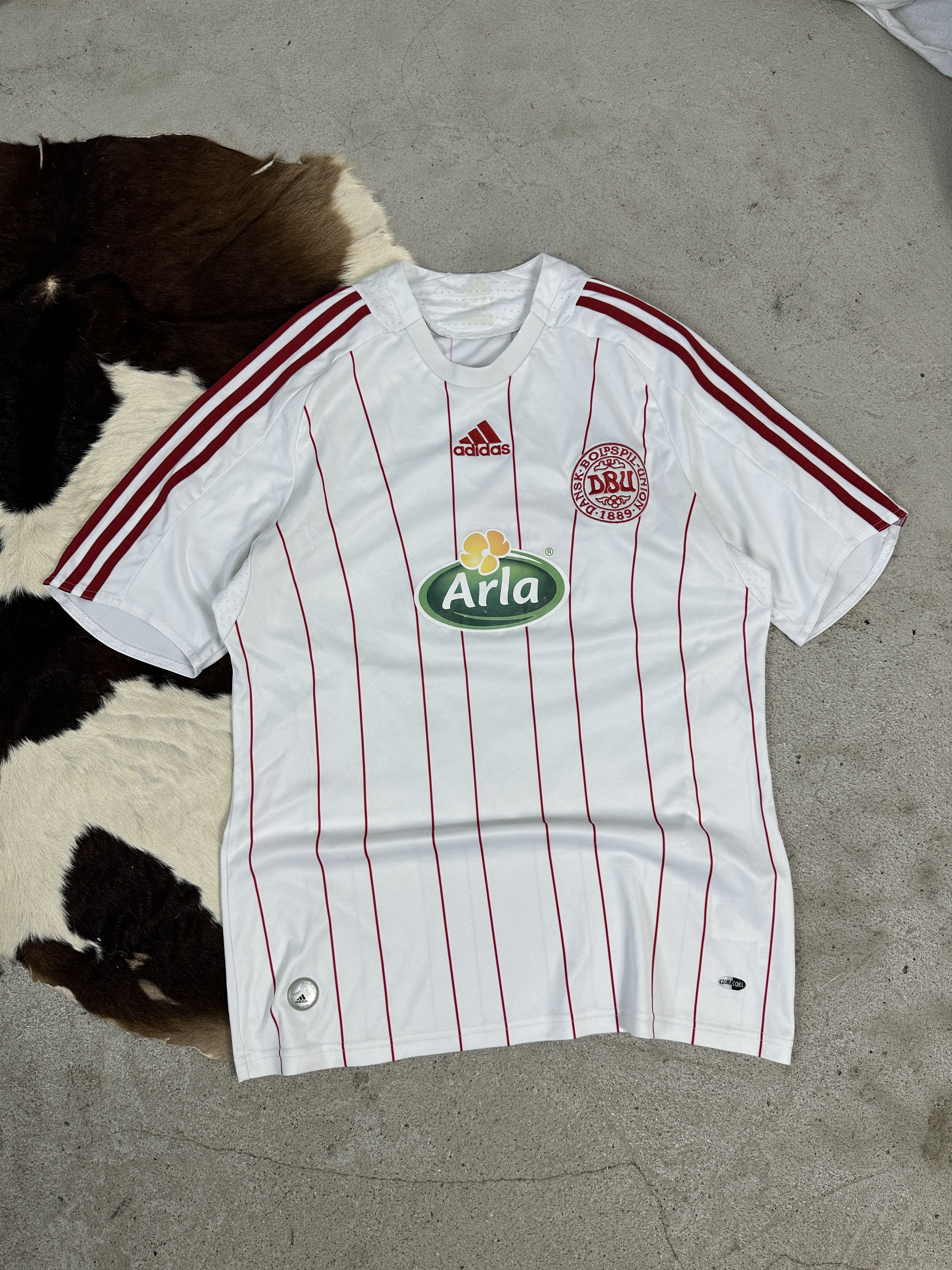 Adidas × Vintage Vintage Sportswear Athleisure Y2K Adidas Denmark Jersey Size US M / EU 48-50 / 2 - 1 Thumbnail