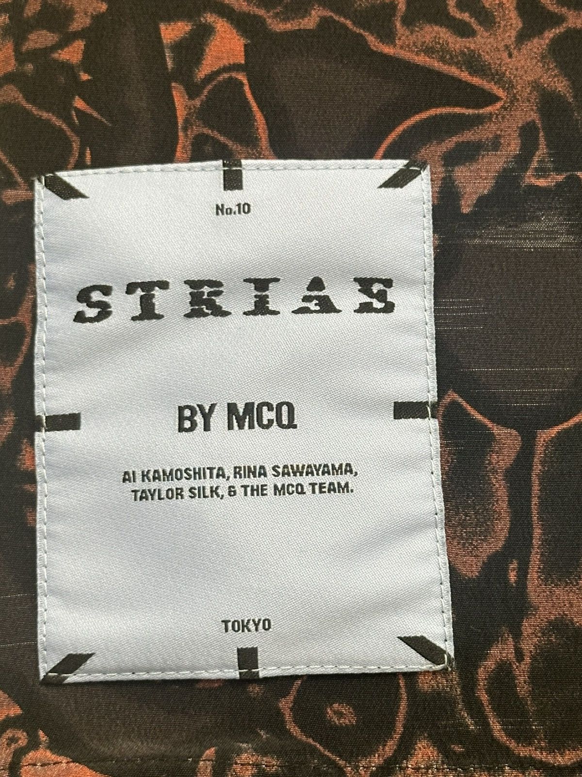 McQ Alexander McQueen MCQ Black & Red Allover Print SILK Shirt by McQ Size US L / EU 52-54 / 3 - 4 Thumbnail