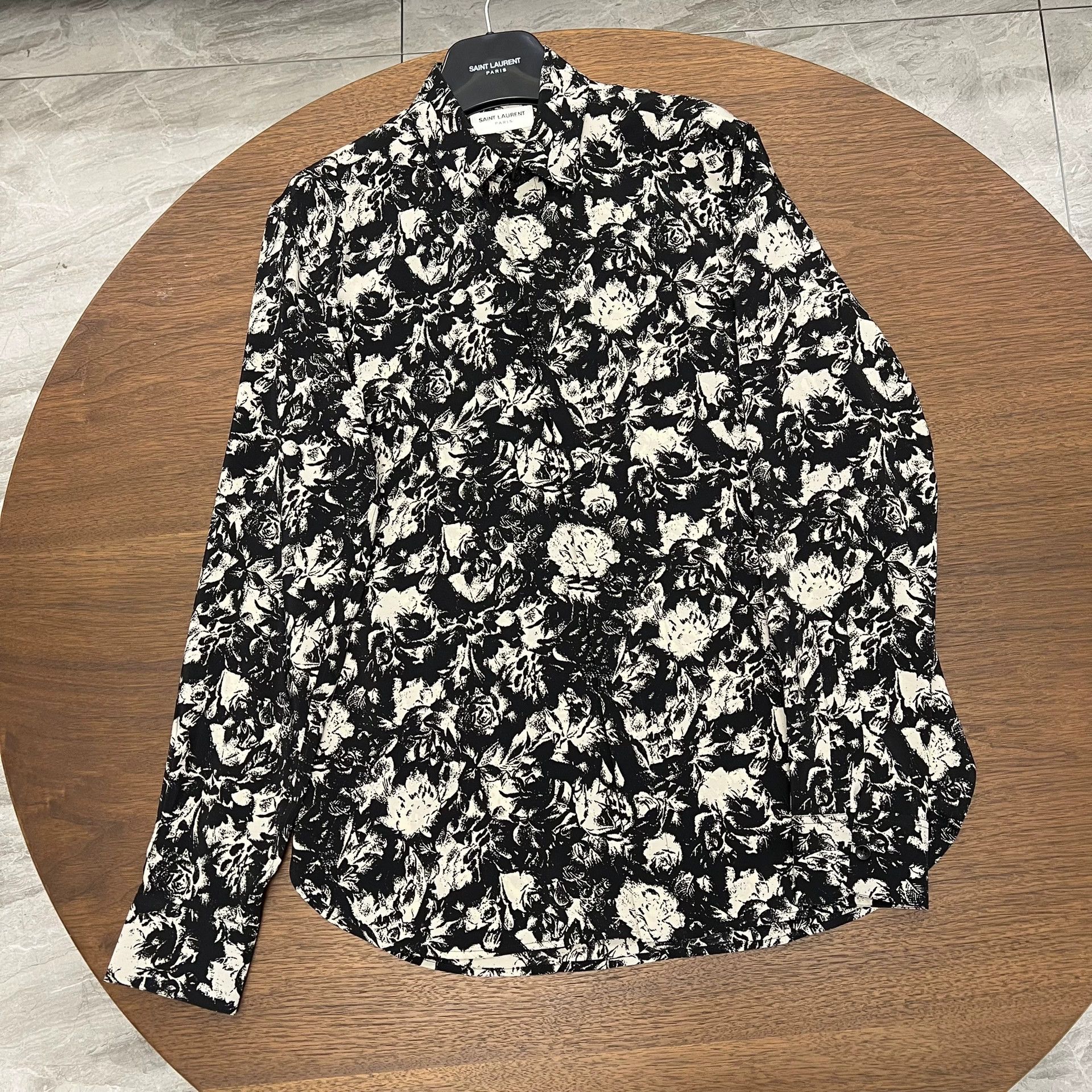 Saint Laurent Paris Saint Laurent Paris French Rose Mulberry Silk Shirt Size US XS / EU 42 / 0 - 1 Thumbnail