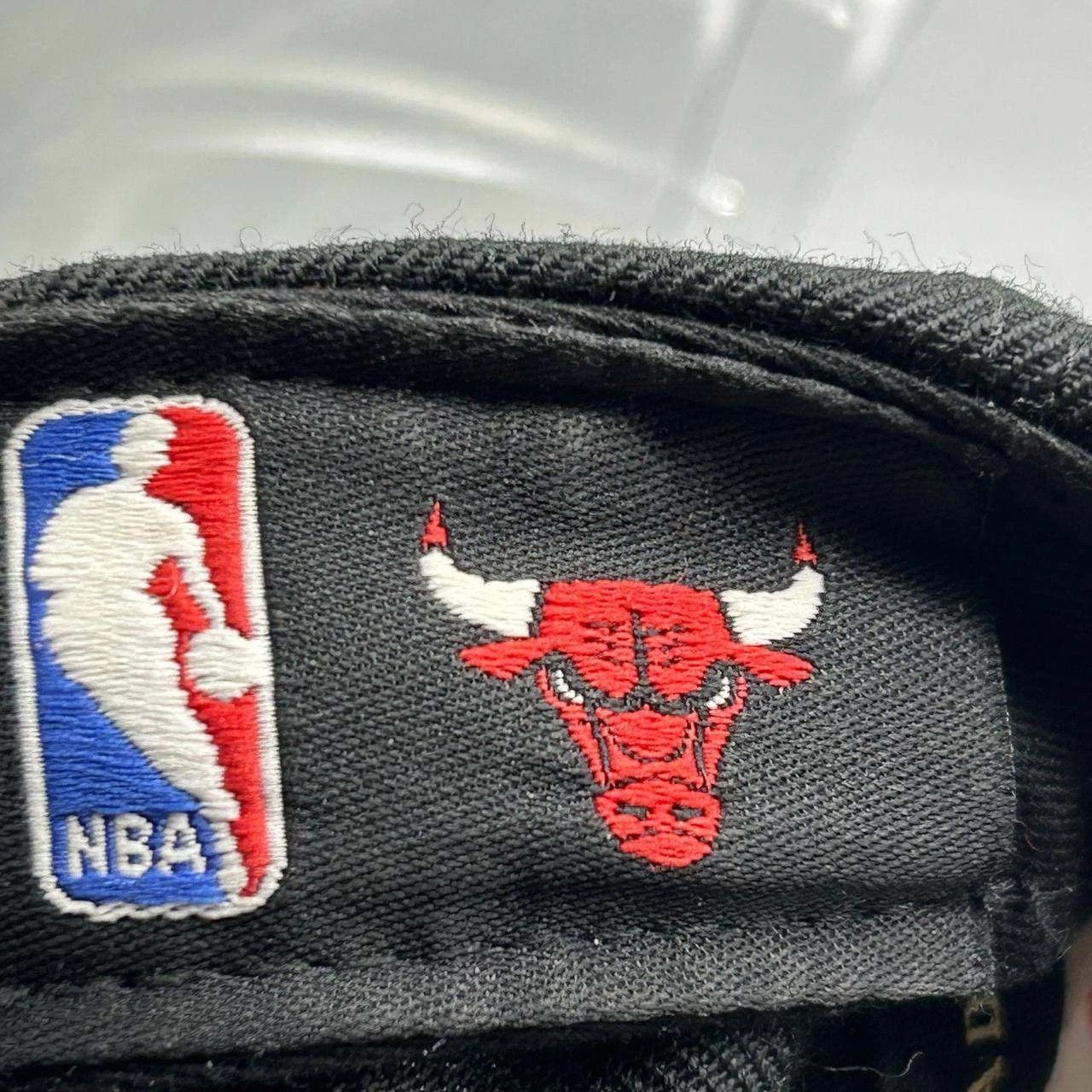 Mitchell & Ness Chicago Bulls NBA Hat Men Black Red Snap Back Cap Size ONE SIZE - 3 Thumbnail
