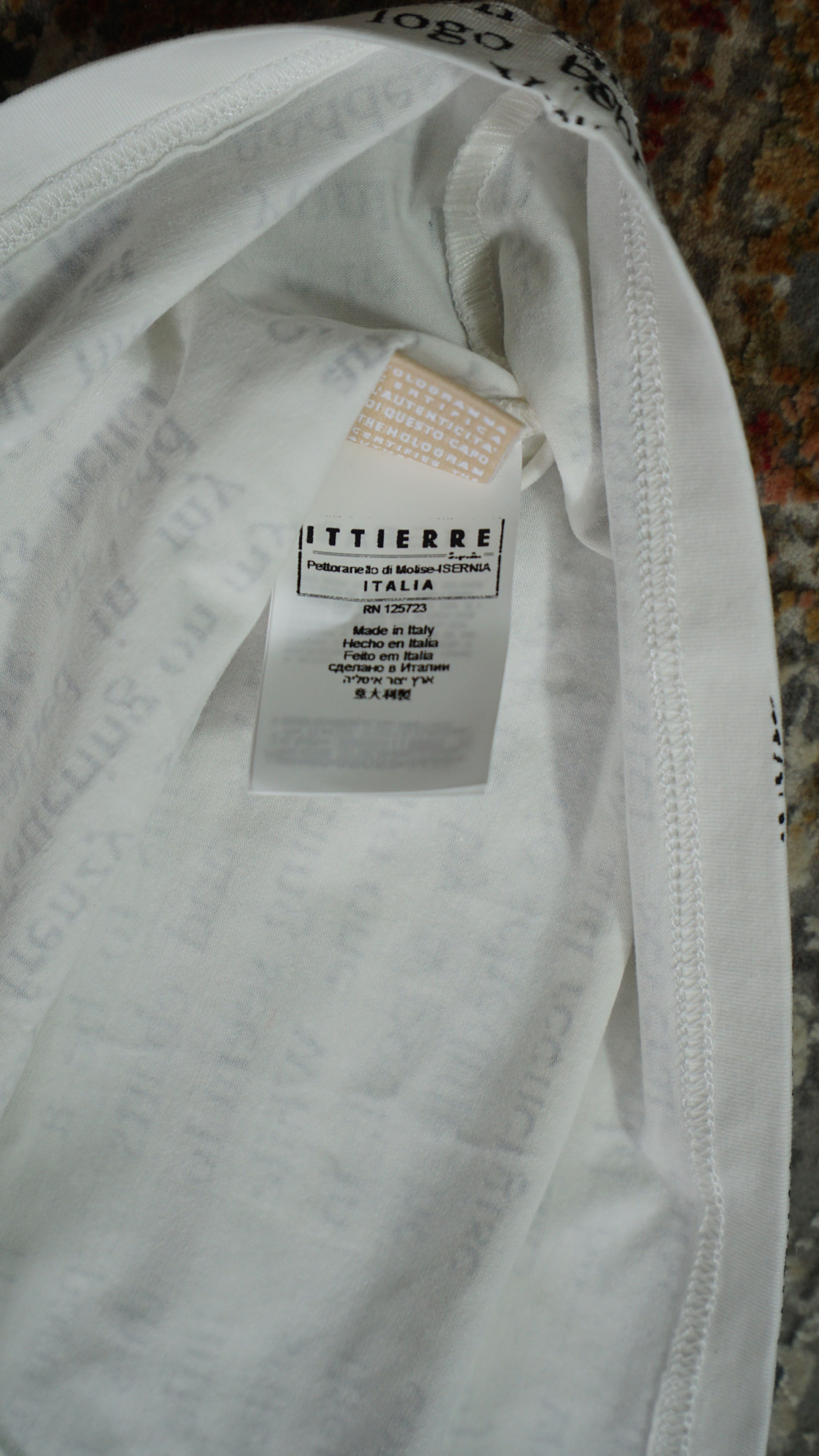 John Galliano john galliaon newspaper print shirt Size S / US 4 / IT 40 - 6 Thumbnail