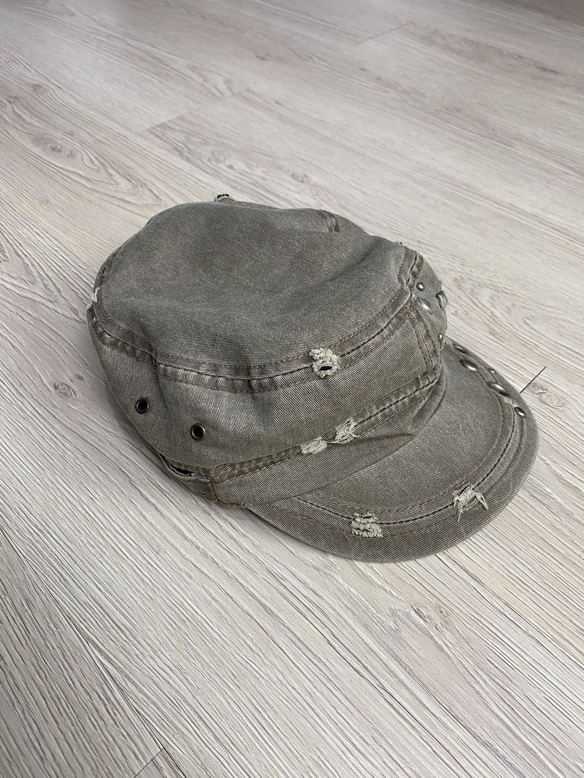 If Six Was Nine × Japanese Brand × Le Grande Bleu (L.G.B.) Distressed studed ring ifsixwasnine lgb style Size ONE SIZE - 3 Thumbnail