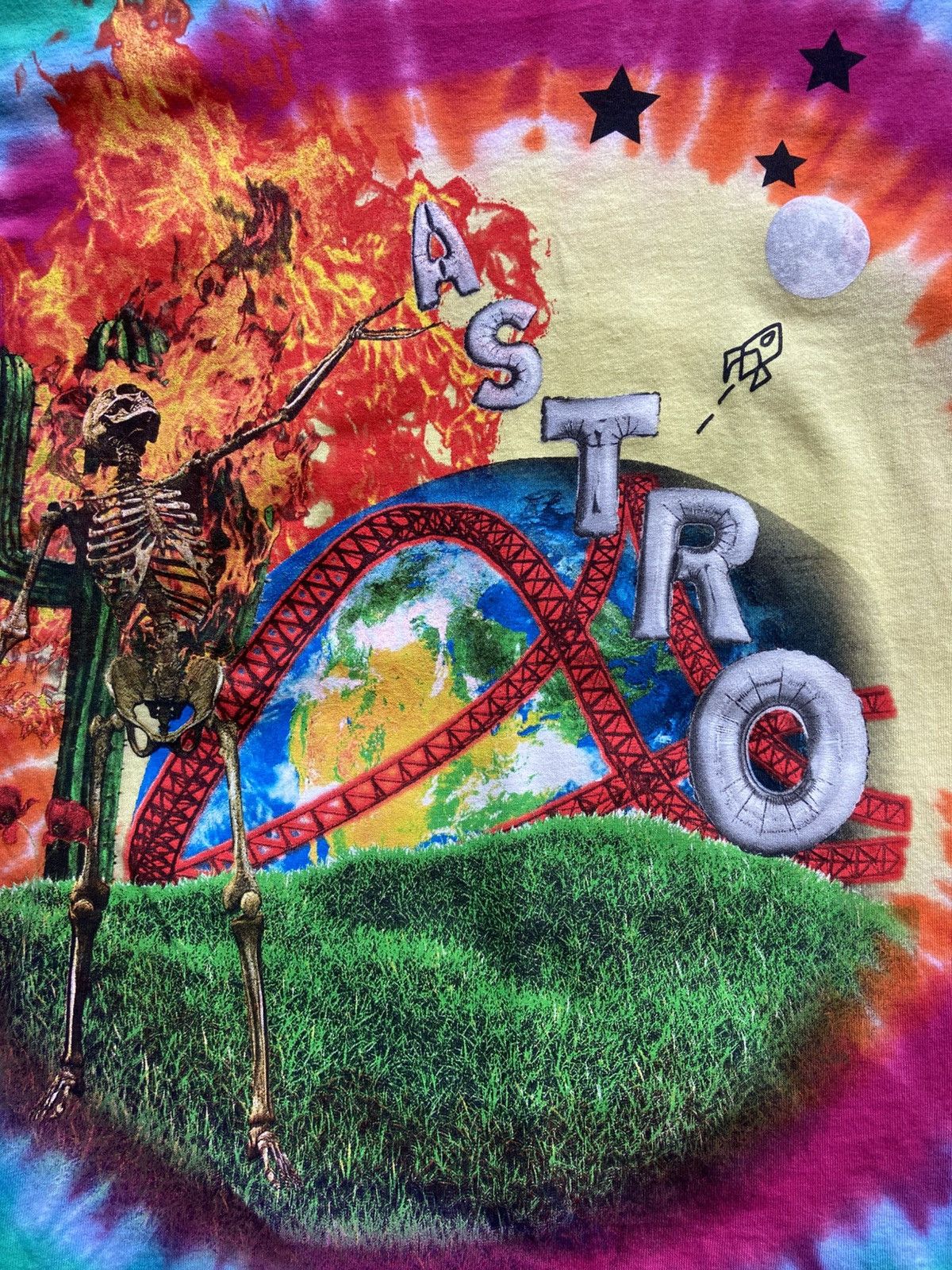 Travis Scott Travis Scott Astroworld Smiley tee Size US M / EU 48-50 / 2 - 3 Thumbnail