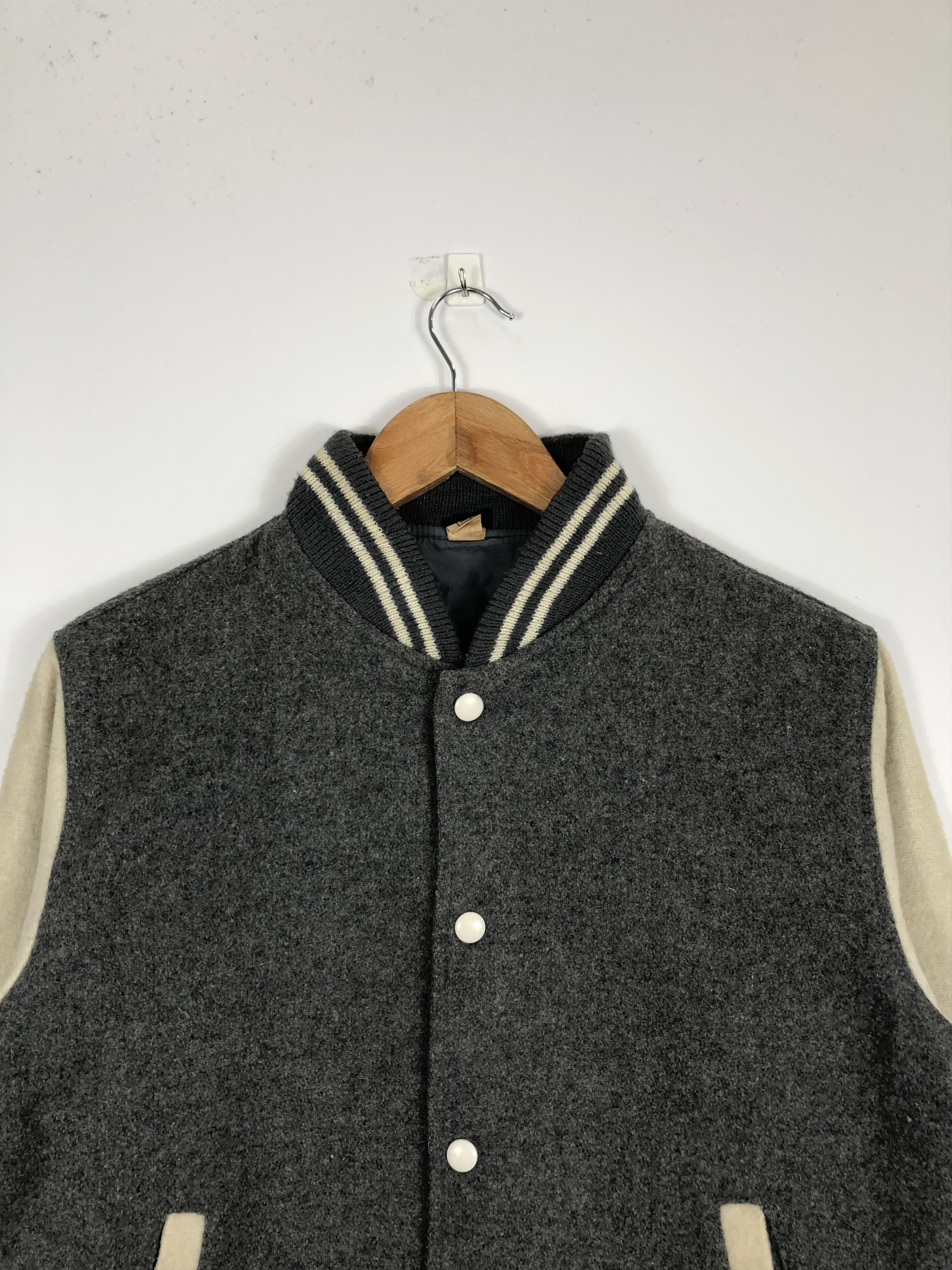Japanese Brand Vintage Wool Varsity Jacket Japanese Brand V0209 Size US M / EU 48-50 / 2 - 2 Thumbnail