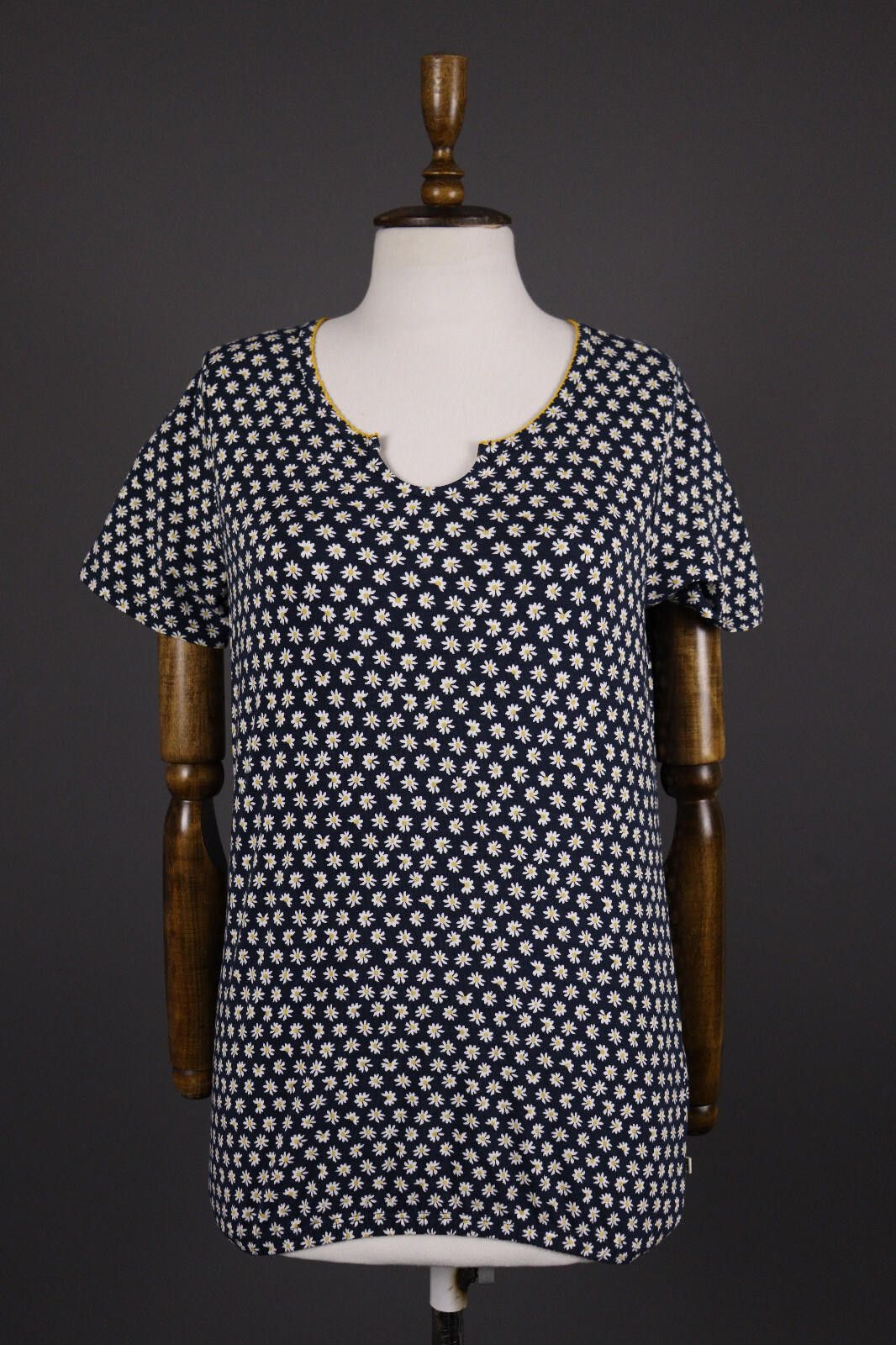 Designer Deerberg by Oska Blue Floral Short Sleeve Top Shirt Size S Size S / US 4 / IT 40 - 1 Thumbnail