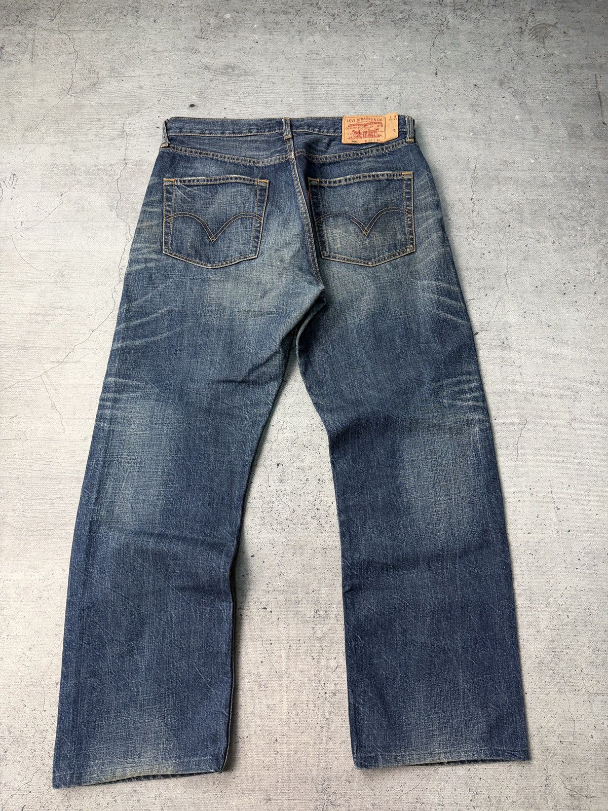 Levi's 🔥Y2K VINTAGE LEVIS 501 DISTRESSED RIPPED DENIM JEANS 00s🔥 Size US 34 / EU 50 - 1 Thumbnail