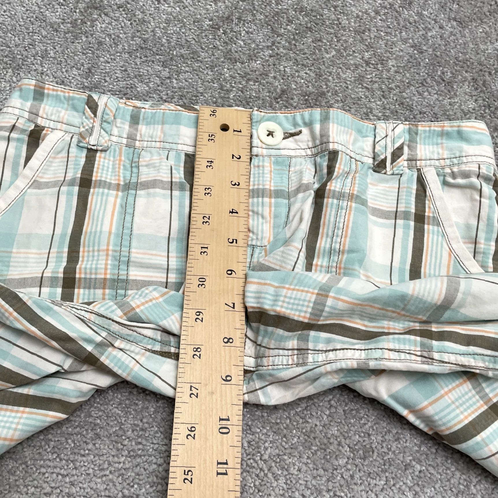 Mossimo Mossimo Supply Plaid Bermuda Shorts Juniors 7 Multicolor Cotton Pockets Casual Size 28" / US 6 / IT 42 - 6 Thumbnail