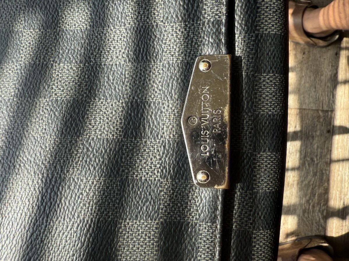 Louis Vuitton Louis Vuitton messenger bag Size ONE SIZE - 3 Thumbnail