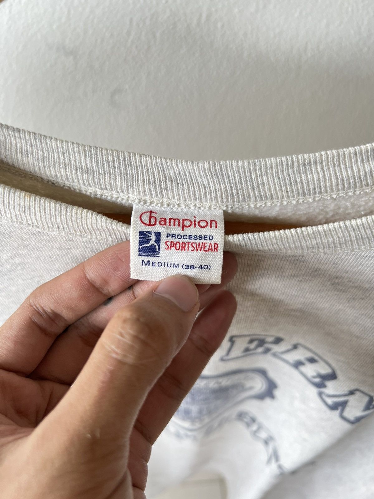 Vintage Thrashed Vintage Champion Long Sleeve Size US L / EU 52-54 / 3 - 3 Thumbnail