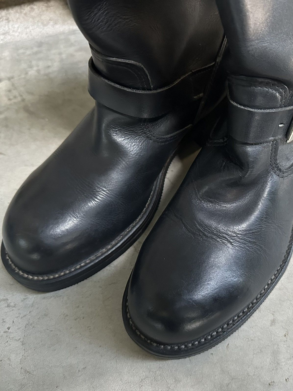 Chippewa Chippewa Engineer Boots (Vibram Sole) — Black — Size 7D Size US 7 / EU 40 - 5 Thumbnail