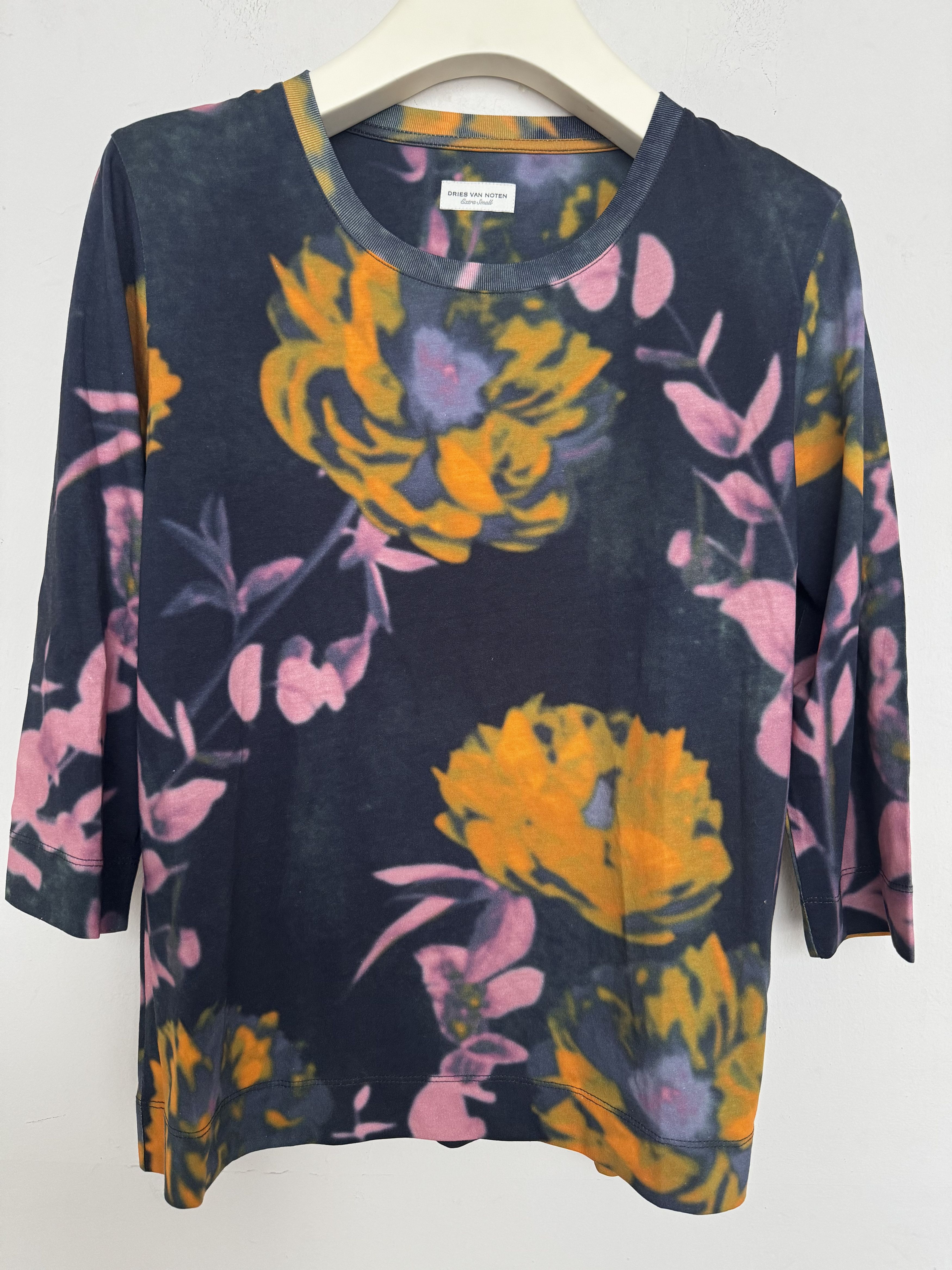 Dries Van Noten Floral Printed Cotton Jersey T-shirt. Size XS / US 0-2 / IT 36-38 - 1 Thumbnail