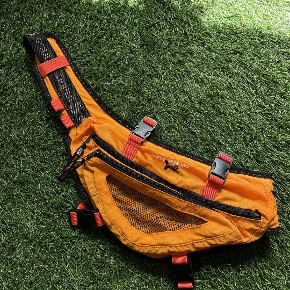 Other Vintage Triple5Soul NYC Orange Nylon Shoulder/Body bag Size 30 - 3 Thumbnail