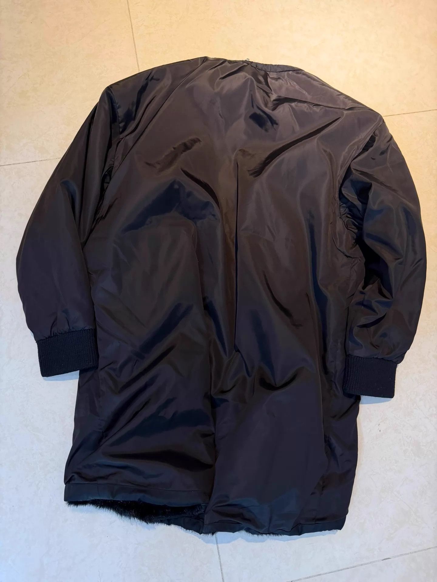 Prada Prada Oversized Down Parka 2-Piece Mink Lined Black Size XS / US 0-2 / IT 36-38 - 8 Thumbnail