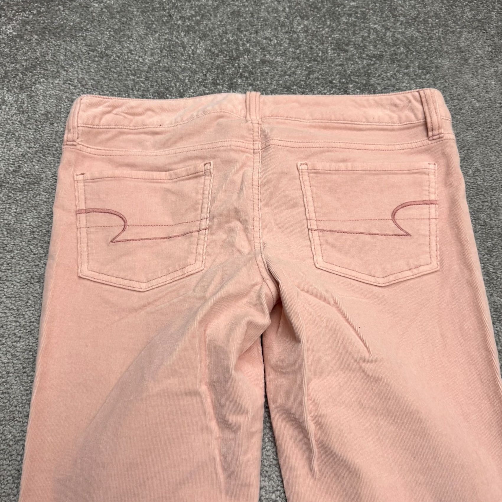 American Eagle Outfitters American Eagle Outfitters Corduroy Jegging Slim Fit Pants 10S Pink Womens Regular 28in Inseam Jumper? Size 32" / US 10 / IT 46 - 4 Thumbnail