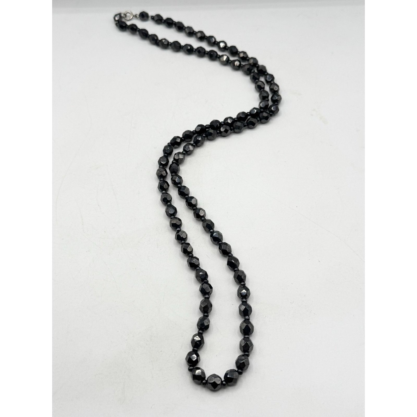 Vintage Vintage hematite bohemian glass beaded thin necklace Size ONE SIZE - 3 Thumbnail