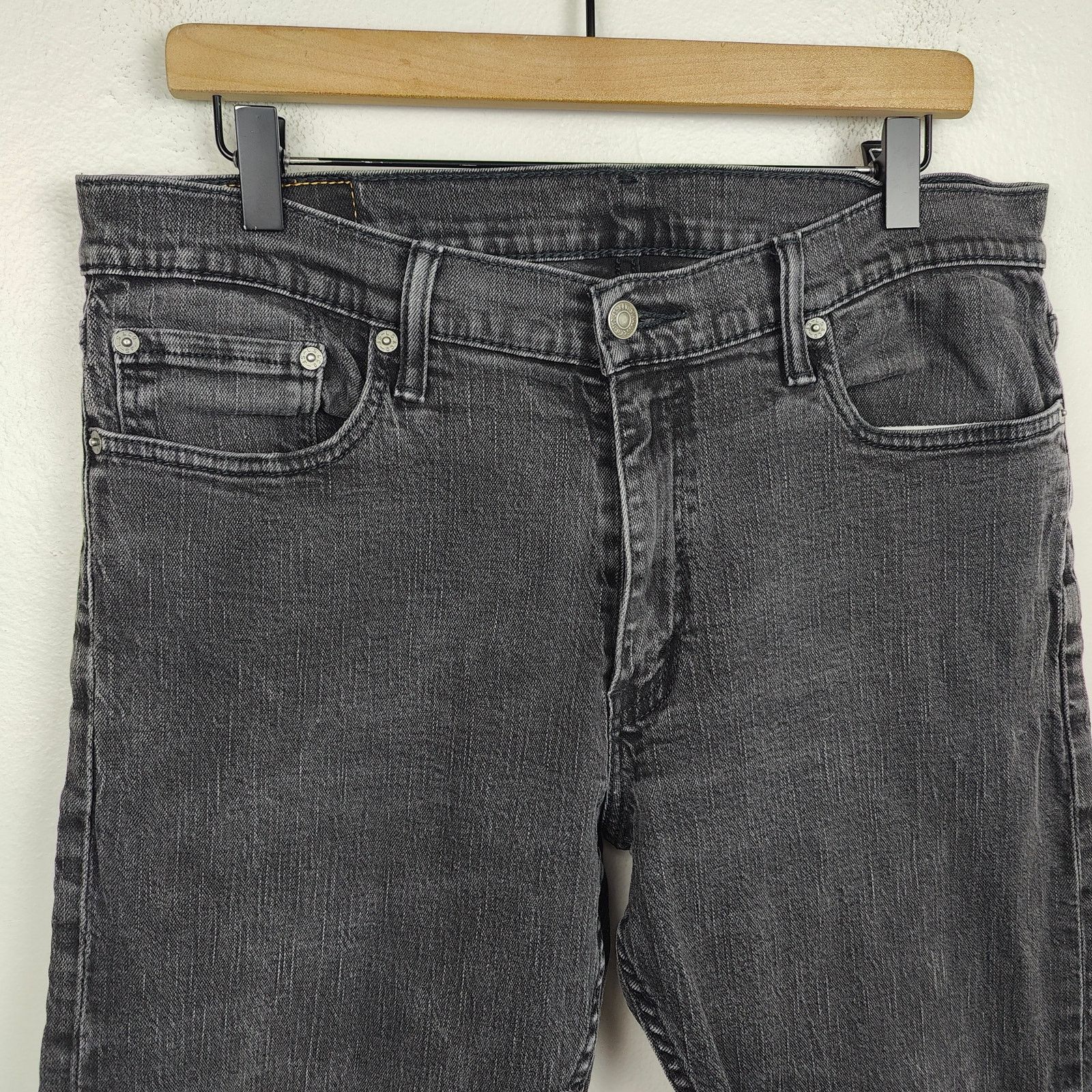 Levi's Levis 514 Straight Fit Jeans Mens 36 Black Charcoal Wash Size US 36 / EU 52 - 3 Thumbnail