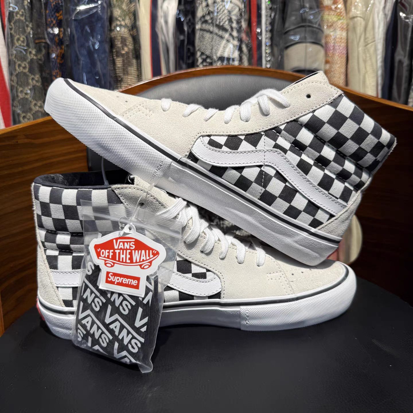 Vans Vans SK8 x Supreme Sneakers K15 Size US 9 / EU 42 - 7 Thumbnail