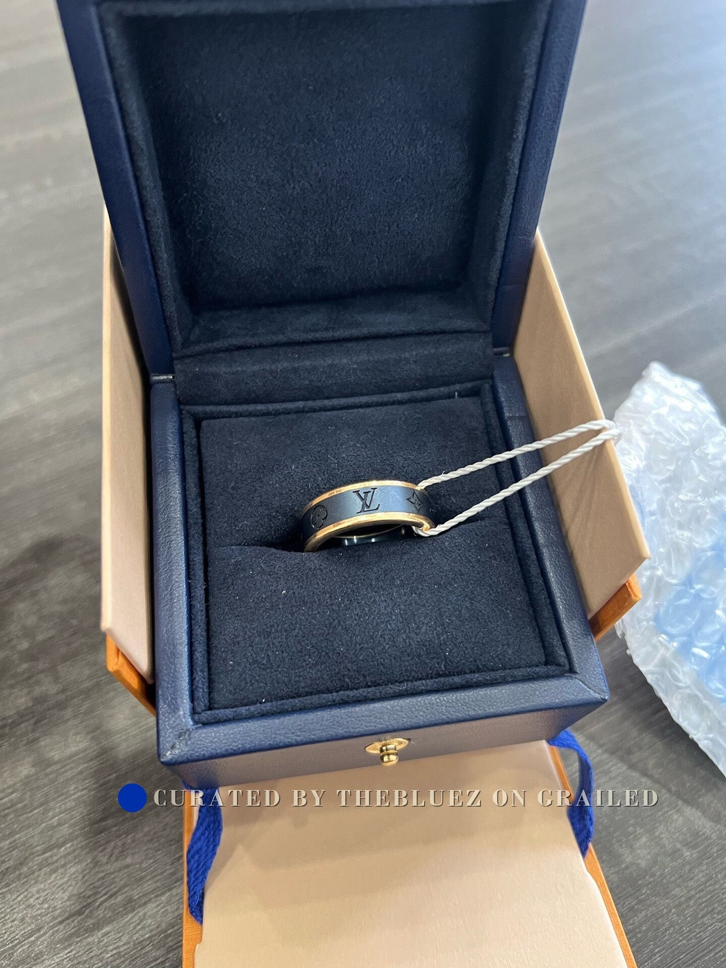 Louis Vuitton Louis Vuitton Les Gaston 18K Gold Titanium Ring Size ONE SIZE - 1 Thumbnail