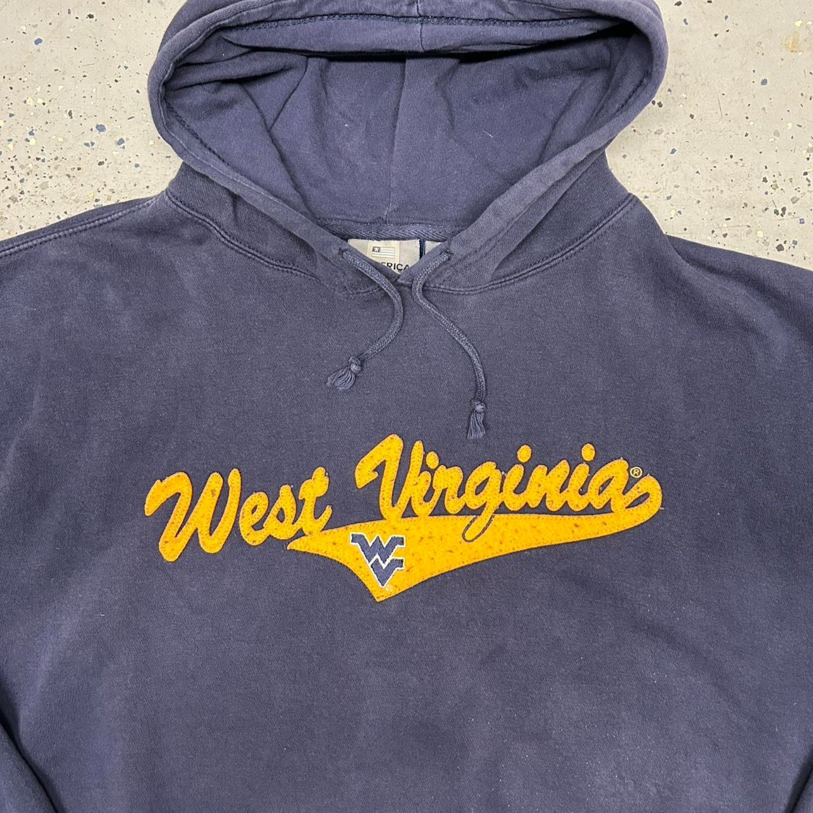 Other Y2K Navy and yellow West Virginia University hoodie Size US XL / EU 56 / 4 - 2 Thumbnail